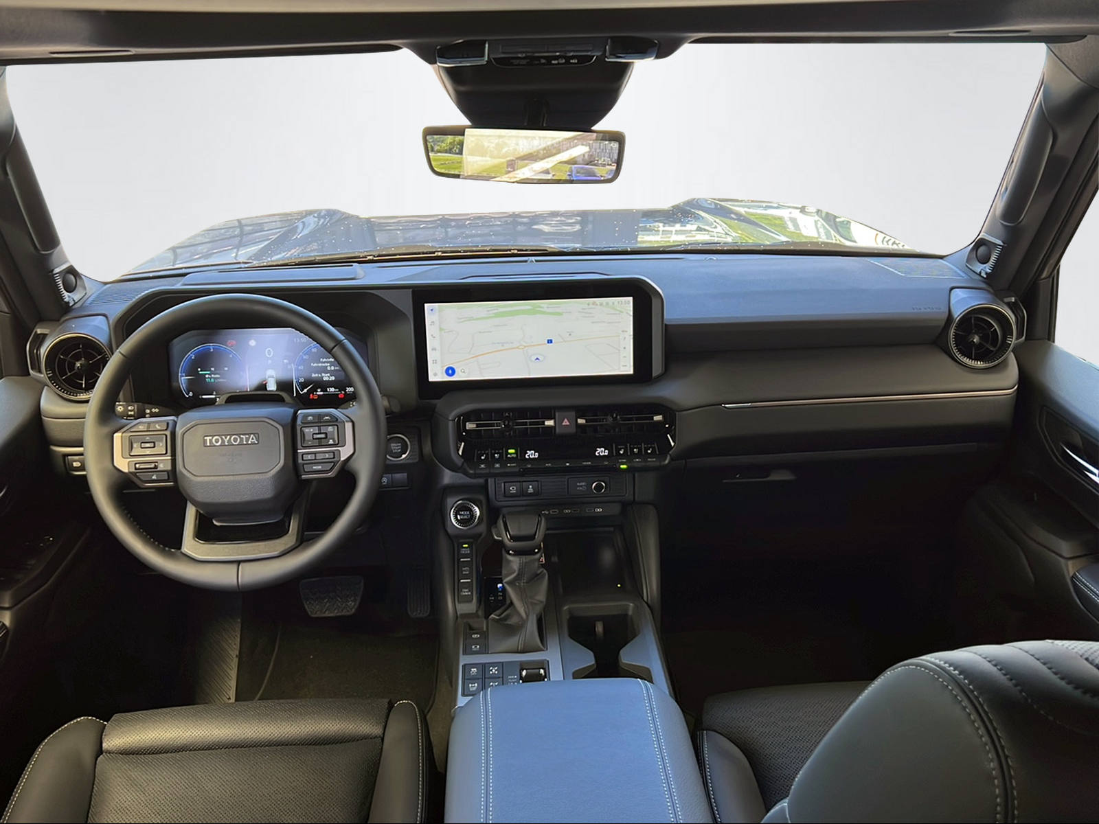 TOYOTA Land Cruiser 2.8 D 48V Invincible-image-11