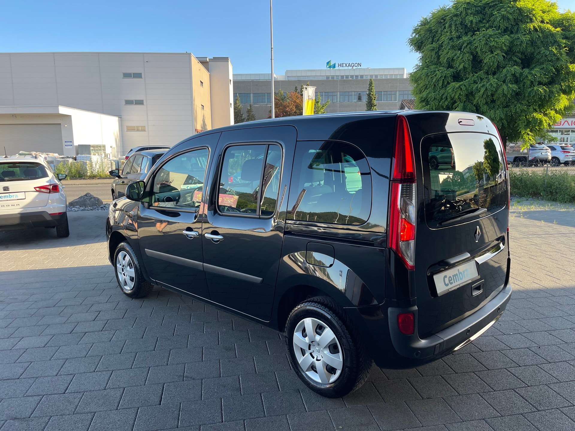 RENAULT Grand Kangoo 1.5 dCi Zen EDC-image-5