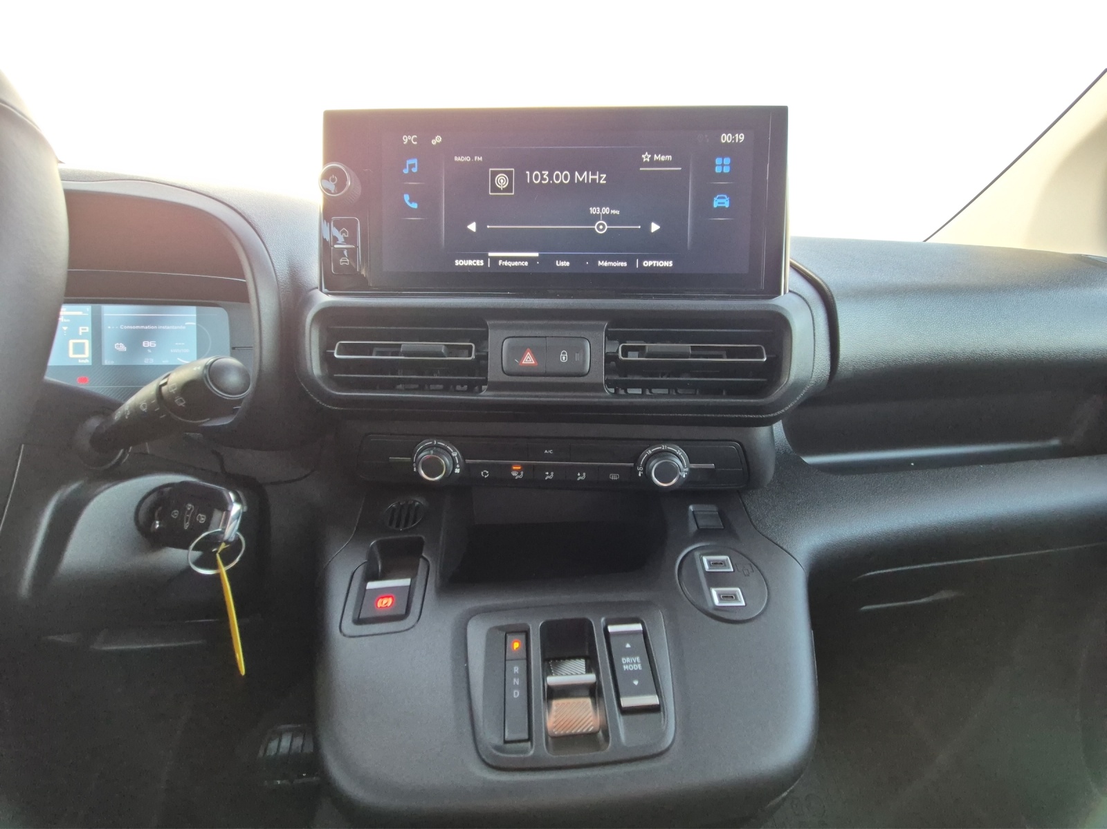 TOYOTA PROACE CITY Van L2 52KWh Active-image-6