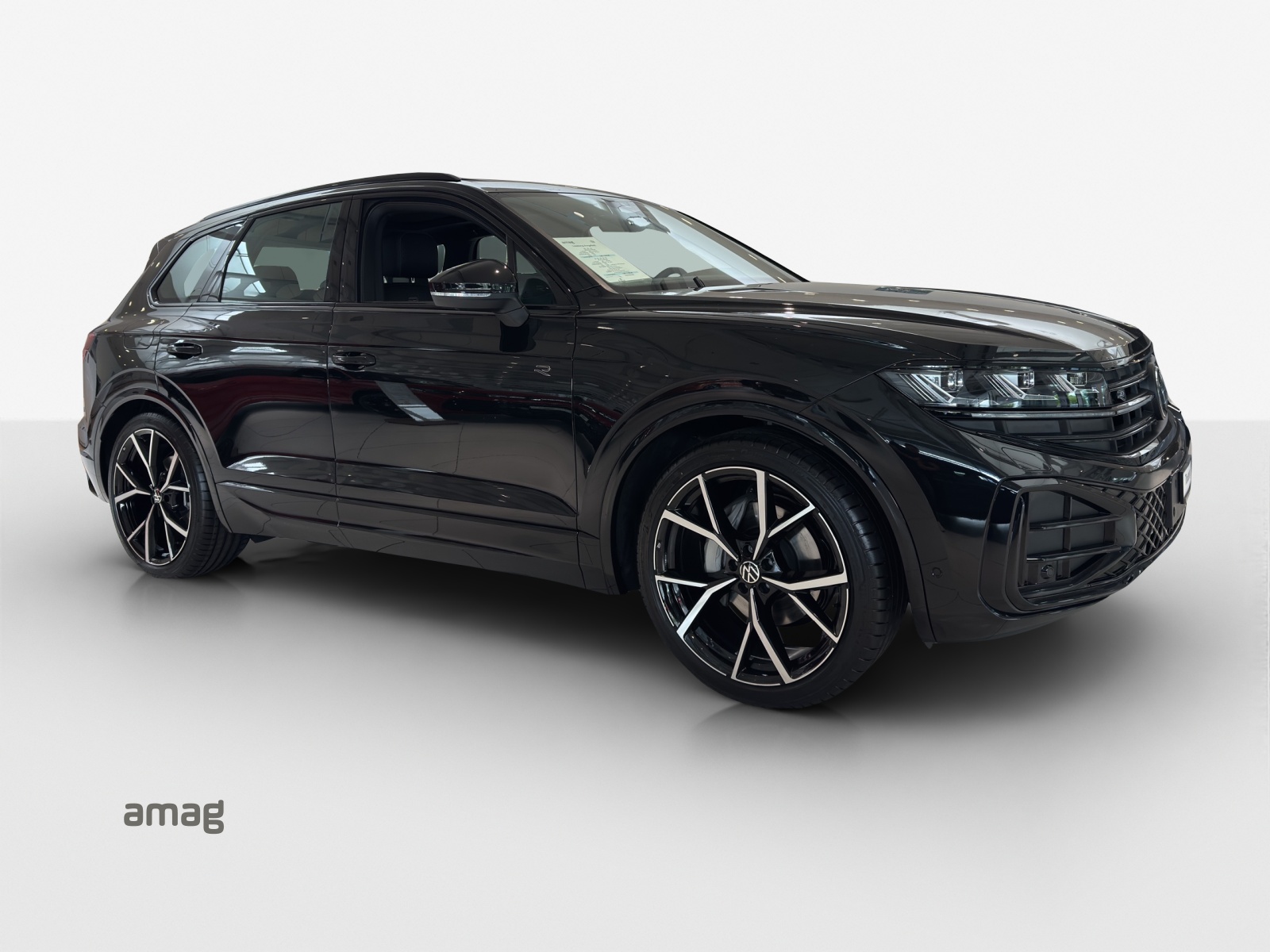 VW Touareg 3.0 TDI R-Line Final Edition Tiptronic-image-5