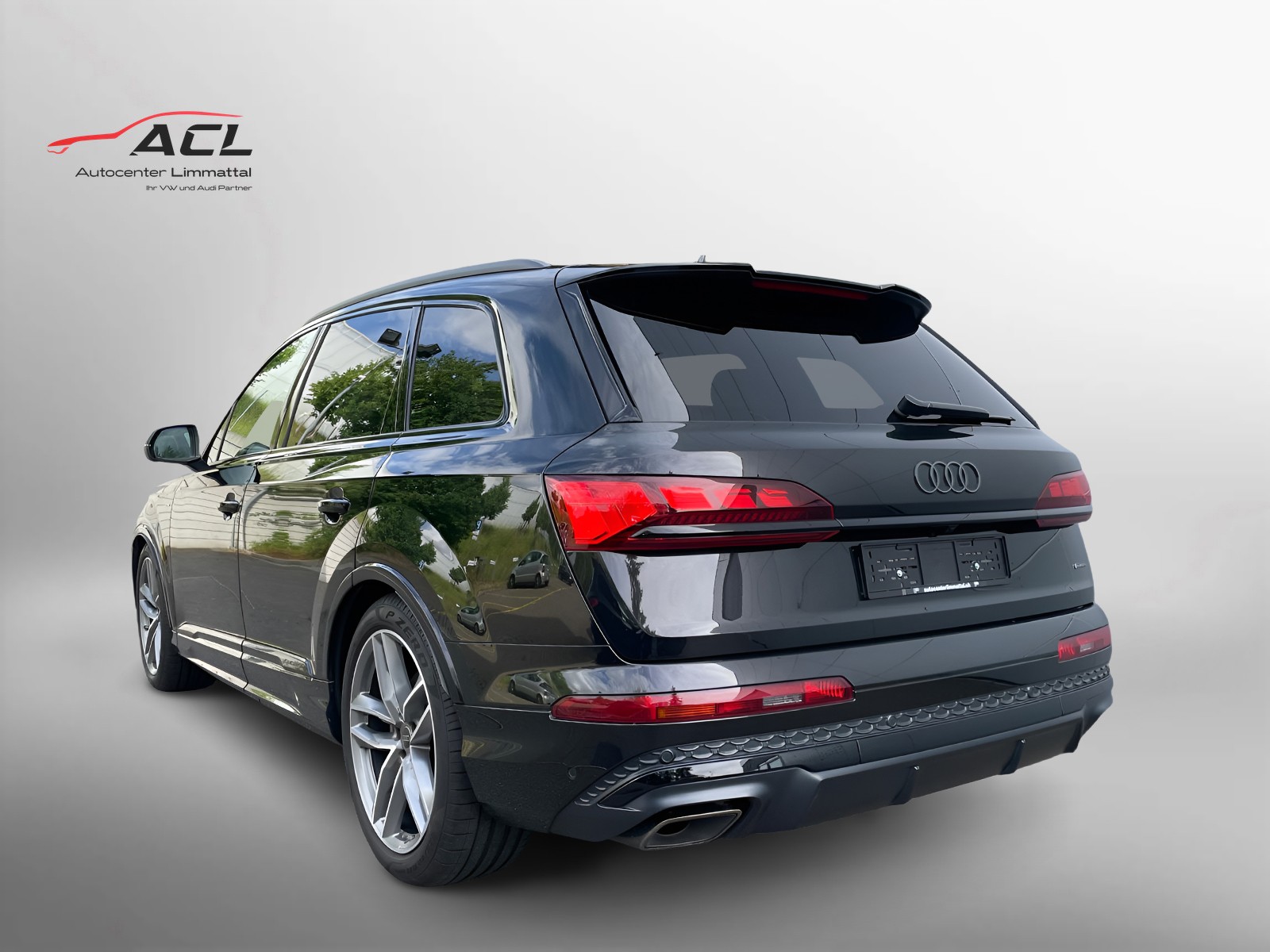 AUDI Q7 50 TDI quattro S Line tiptronic-image-6