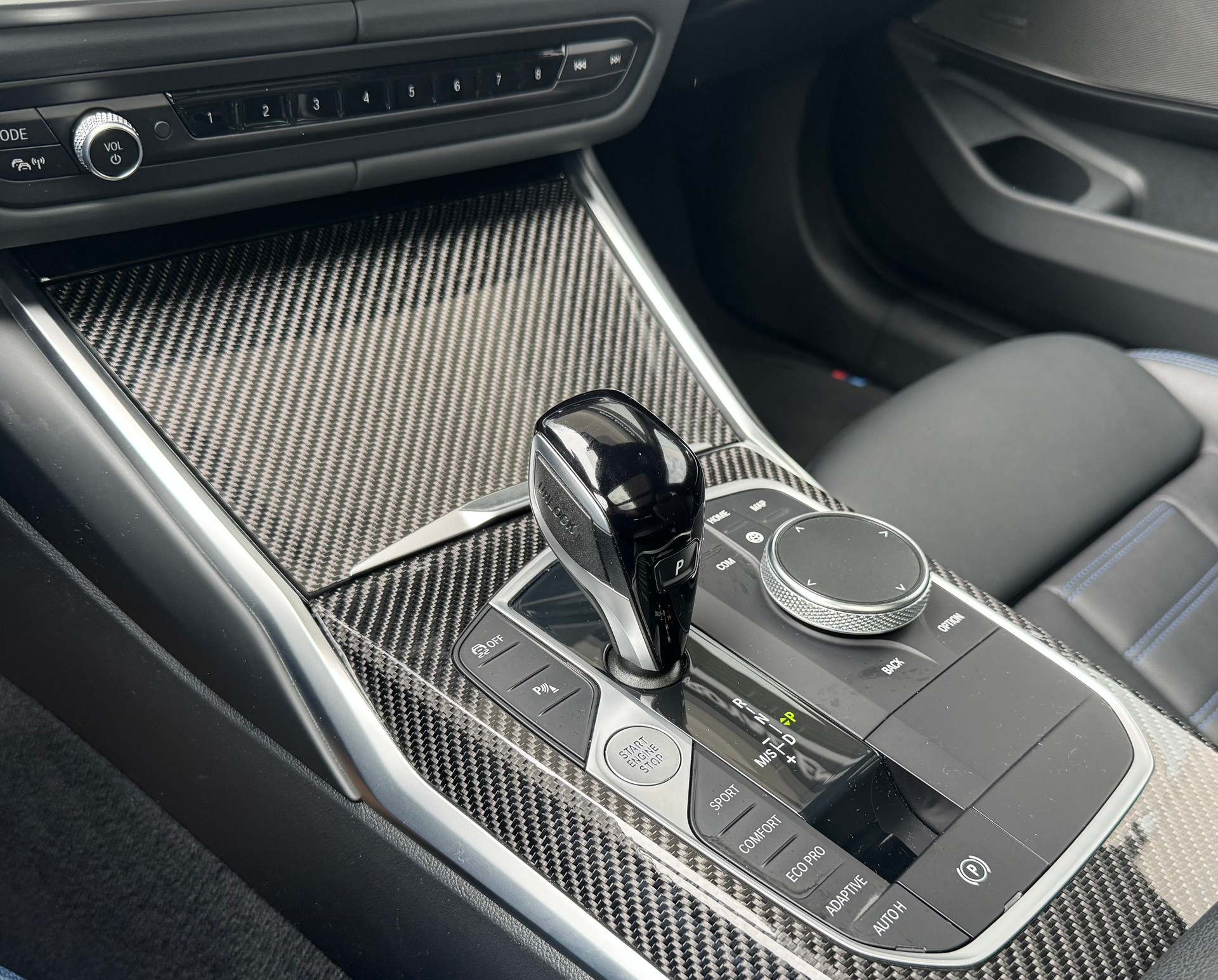 BMW 330d xDrive 48V Touring M Sport Steptronic-image-19