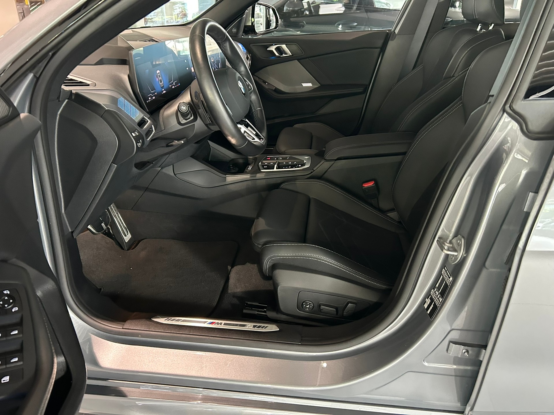BMW 220d Gran Coupé 48V M Sport Steptronic-image-20