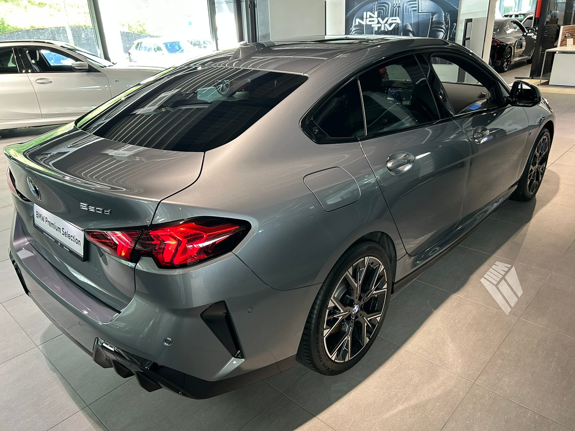 BMW 220d Gran Coupé 48V M Sport Steptronic-image-13