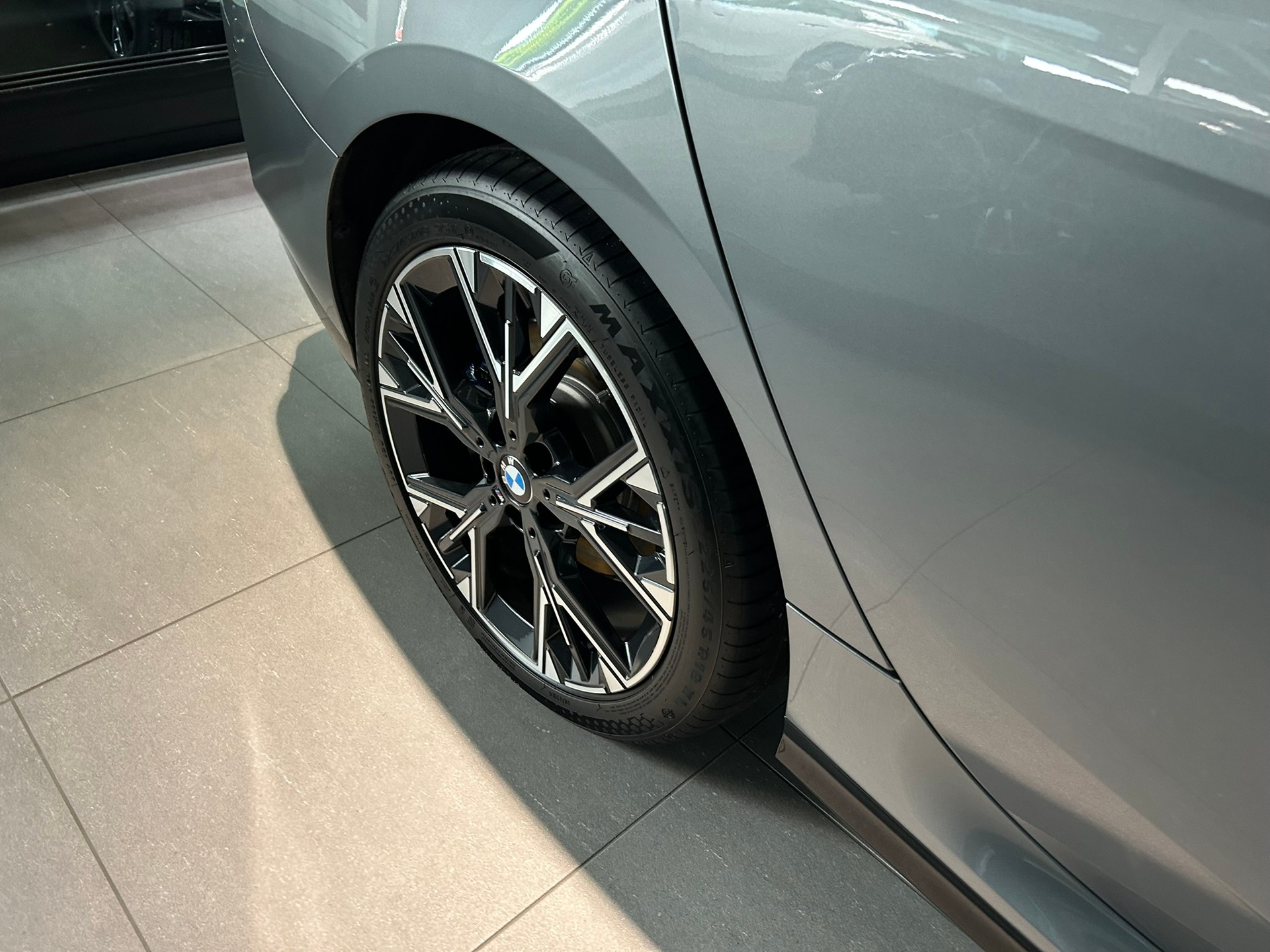BMW 220d Gran Coupé 48V M Sport Steptronic-image-18