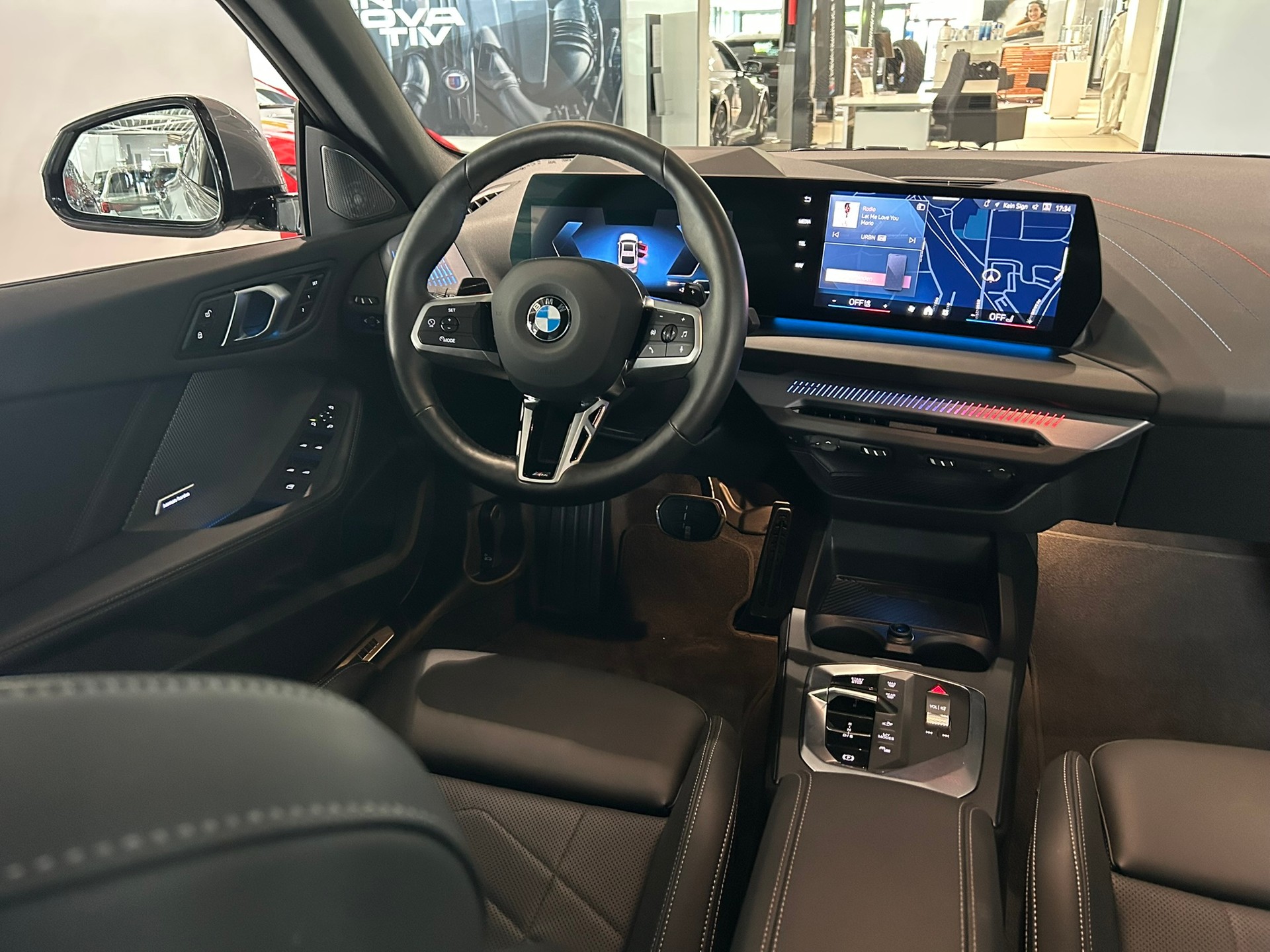BMW 220d Gran Coupé 48V M Sport Steptronic-image-25