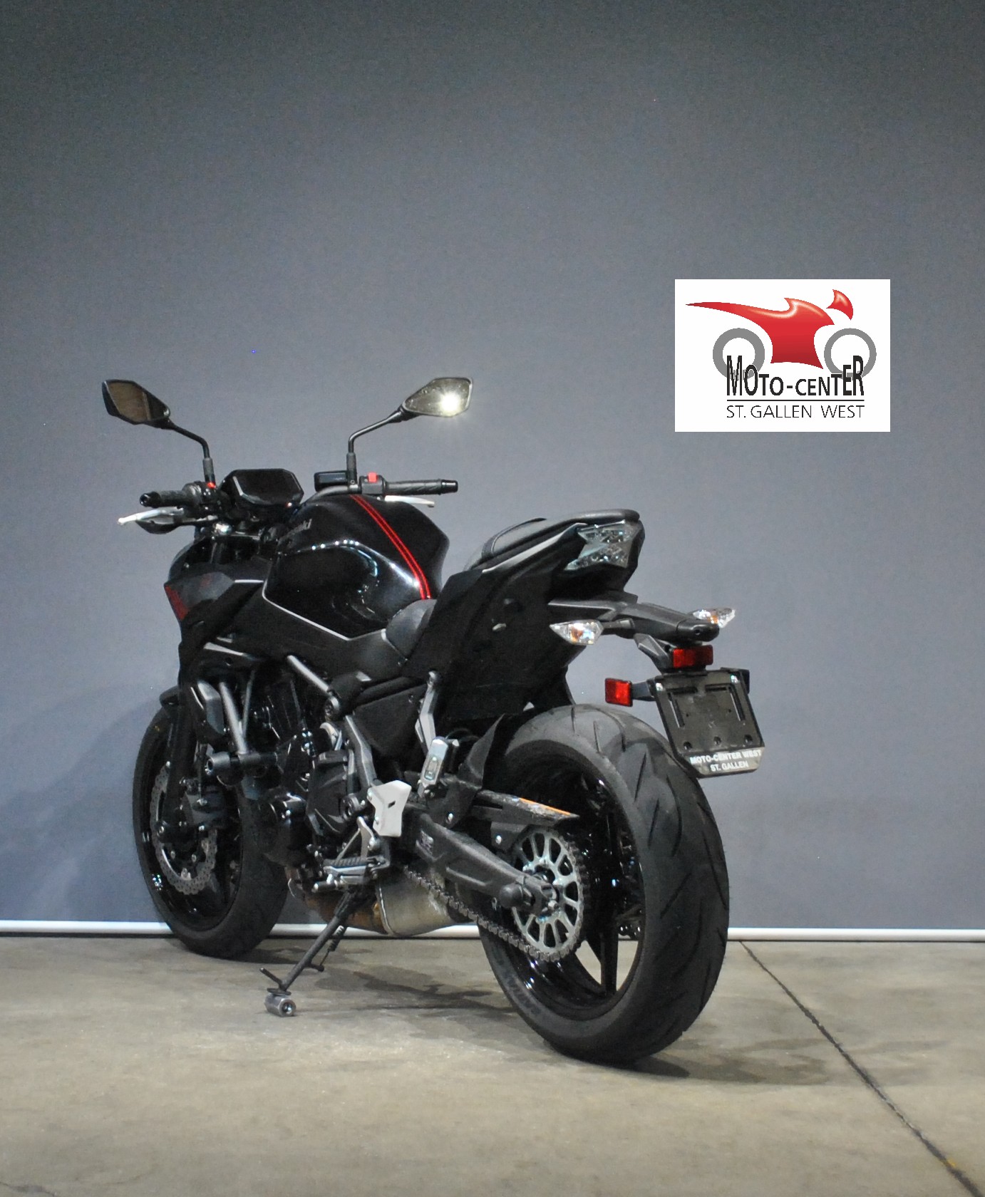 KAWASAKI Z 650 (35kW)-showroom-element-3