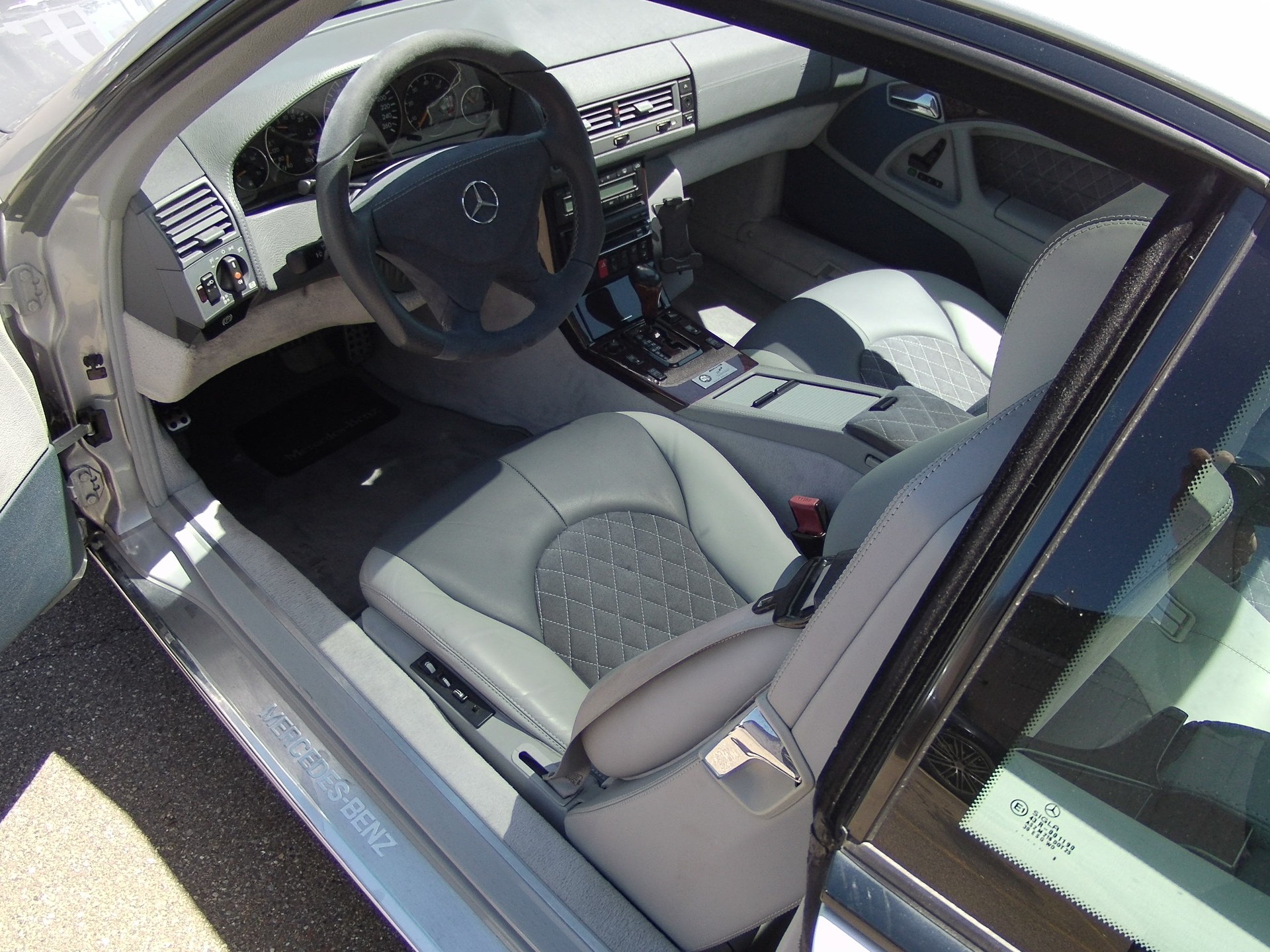 MERCEDES-BENZ SL 500 Automatic-image-12