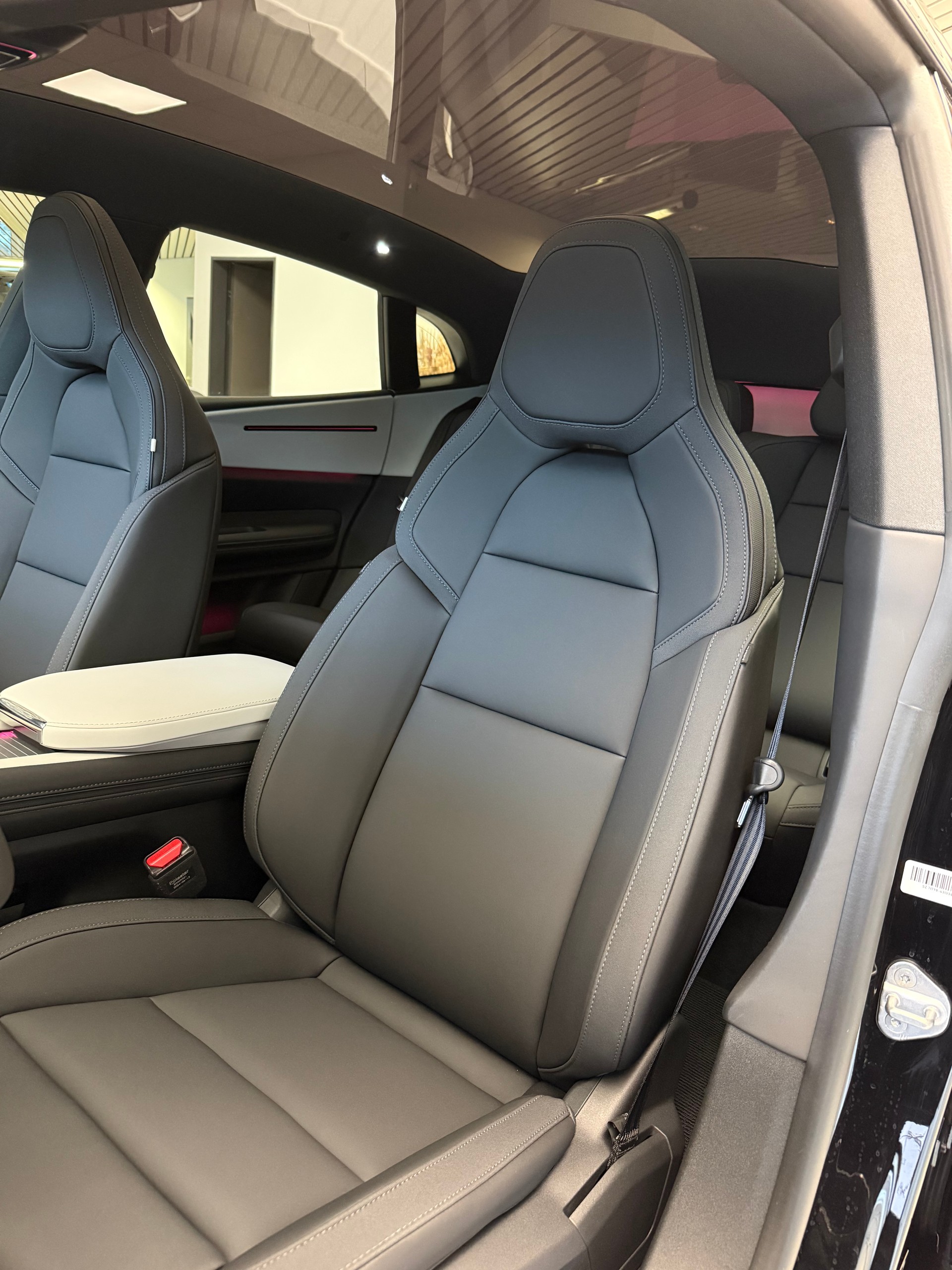 POLESTAR Polestar 4 Long Range Dual 100kWh Prime-image-8