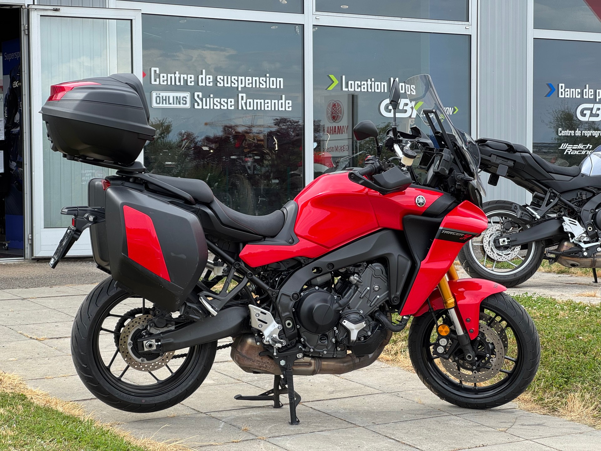 YAMAHA Tracer 9 GT-showroom-element-1