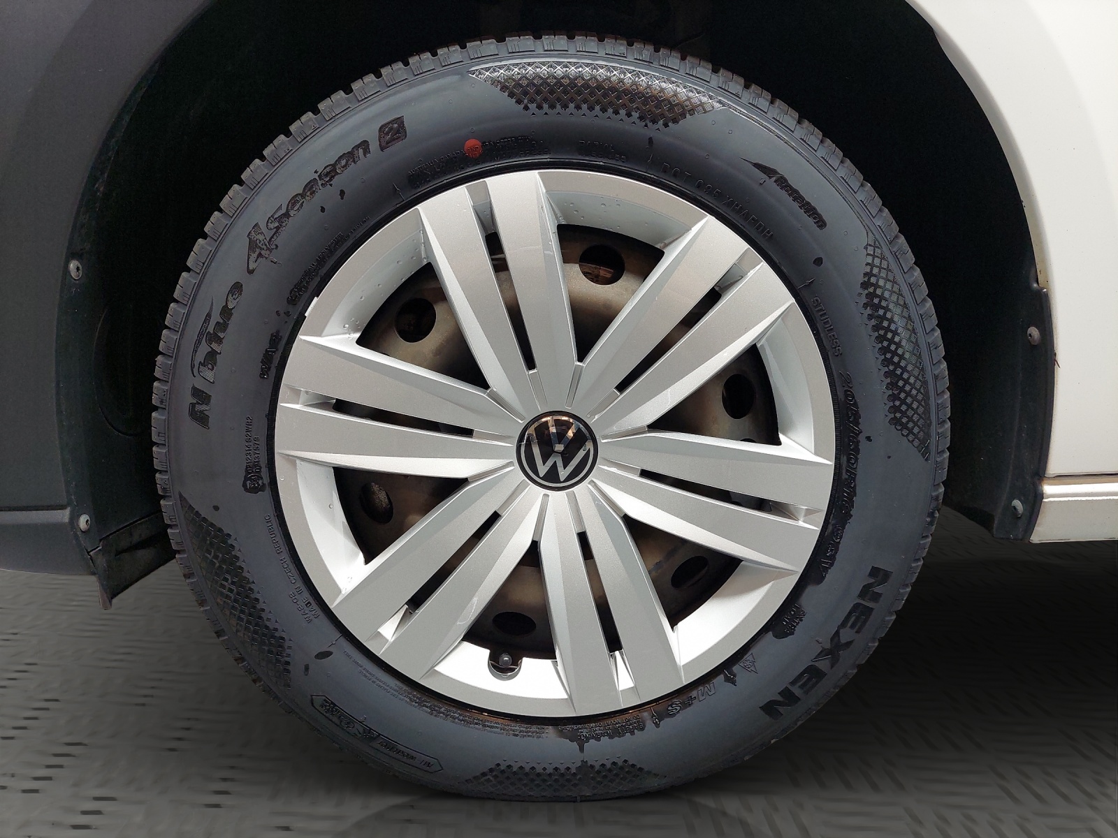 VW Caddy Cargo 1.5 TSI Entry-image-10