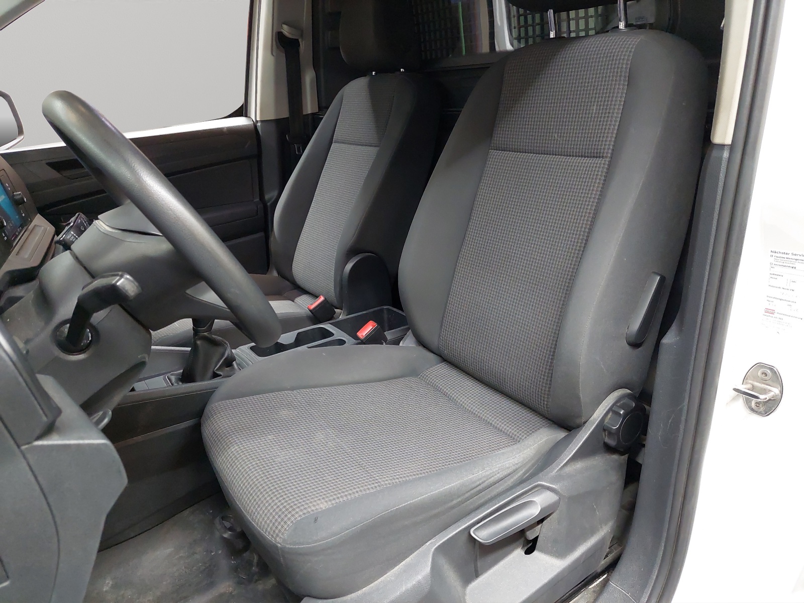 VW Caddy Cargo 1.5 TSI Entry-image-5