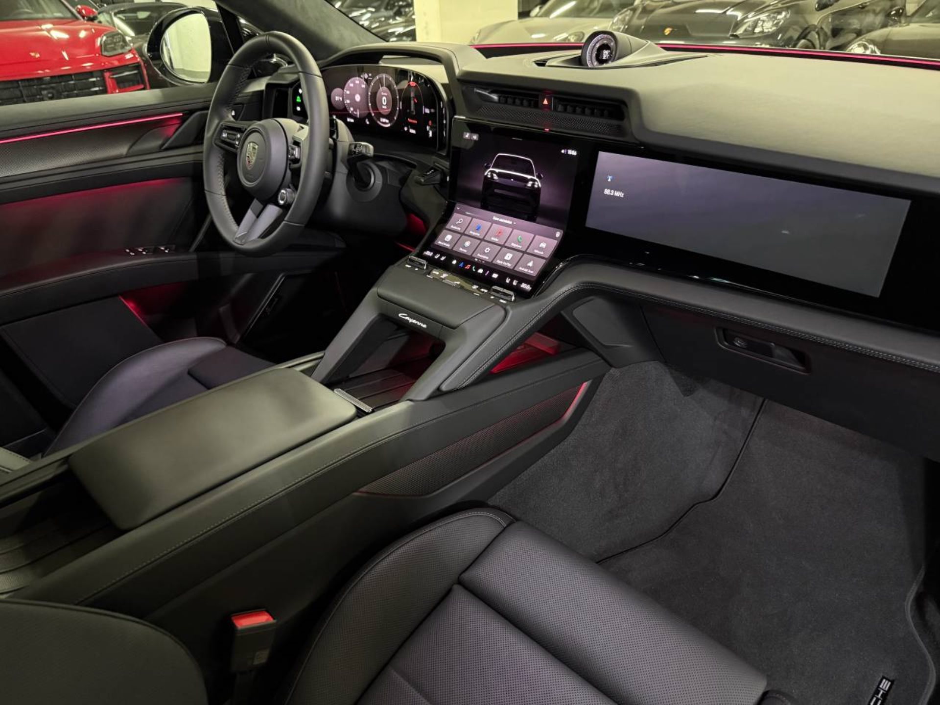 PORSCHE Cayenne Turbo Electric-image-15