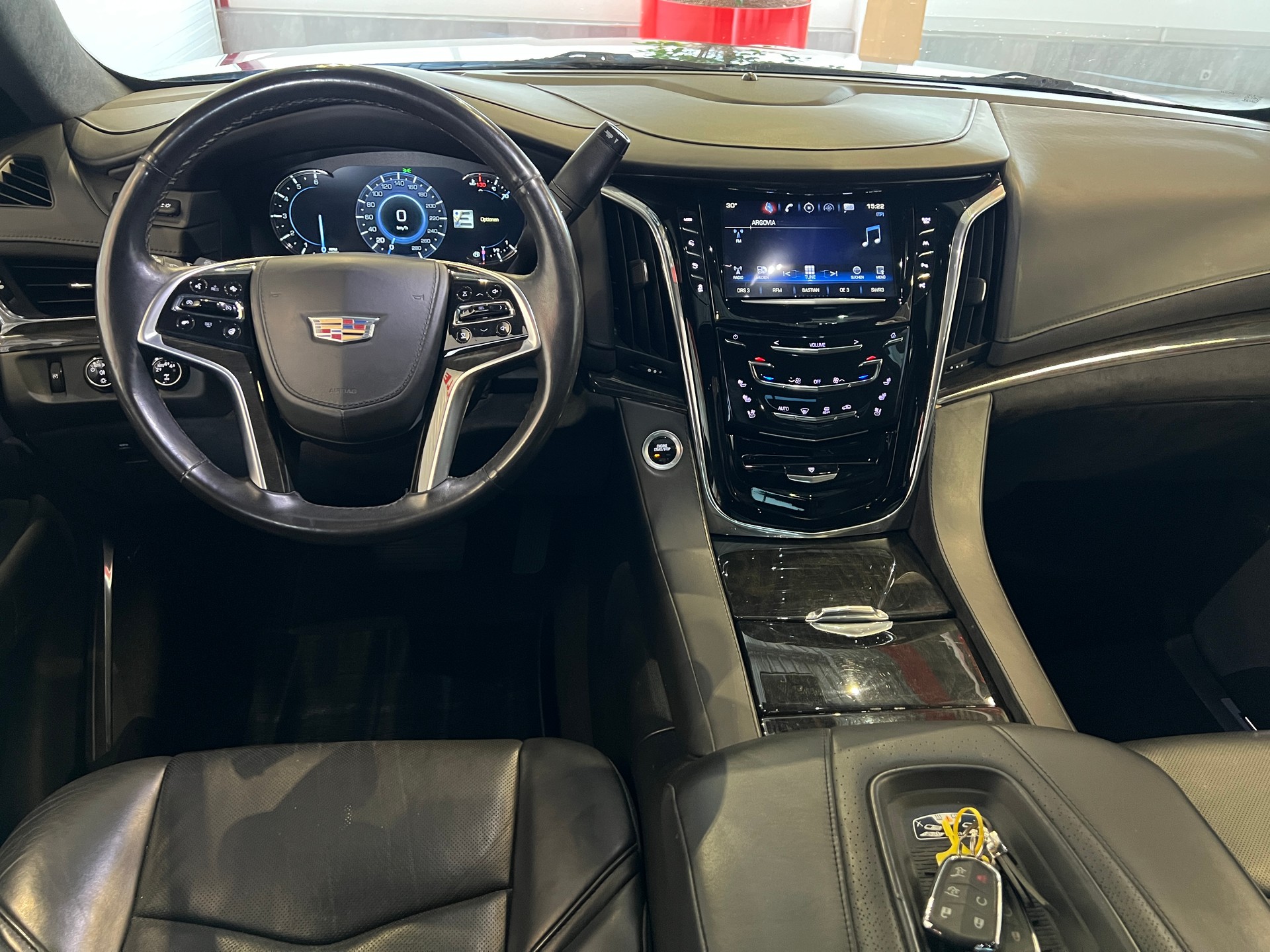 CADILLAC Escalade 6.2 ESV Platinum Automatic-image-27