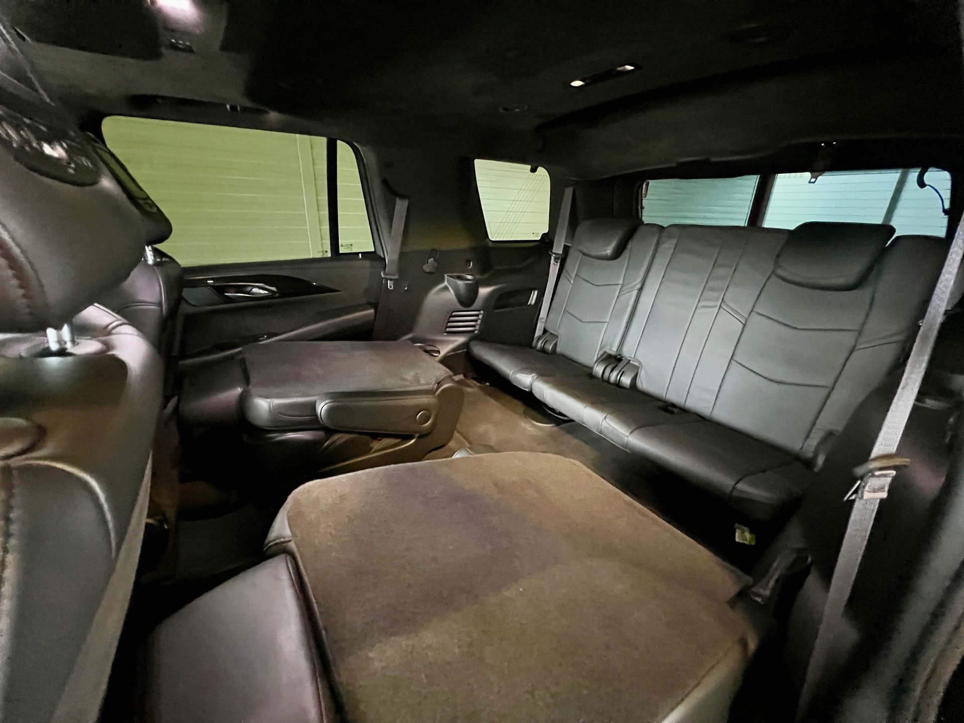 CADILLAC Escalade 6.2 ESV Platinum Automatic-image-22