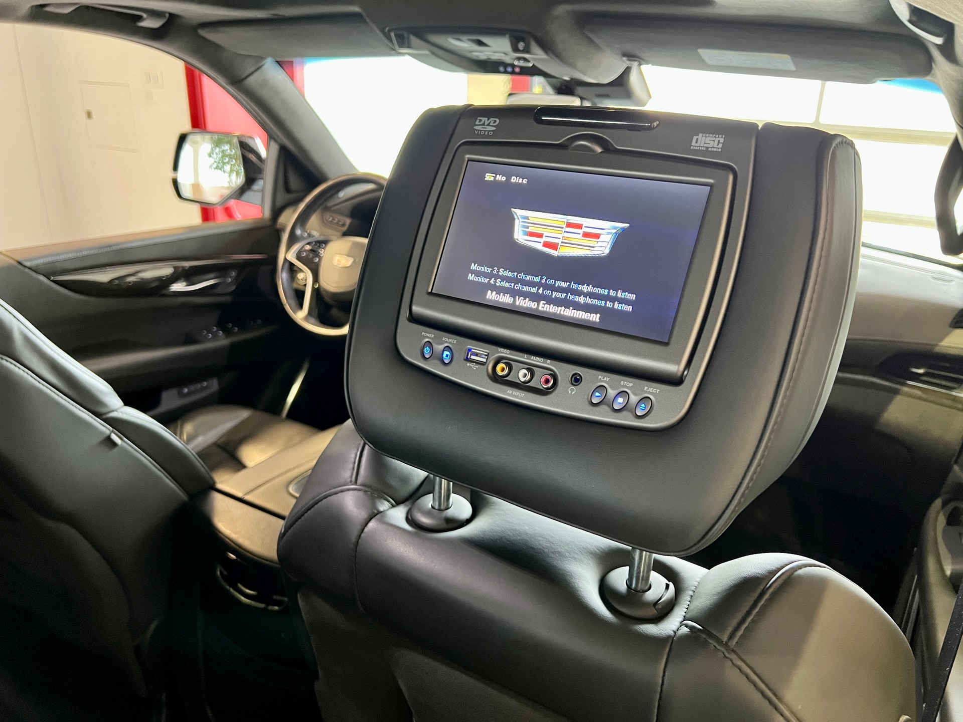 CADILLAC Escalade 6.2 ESV Platinum Automatic-image-16