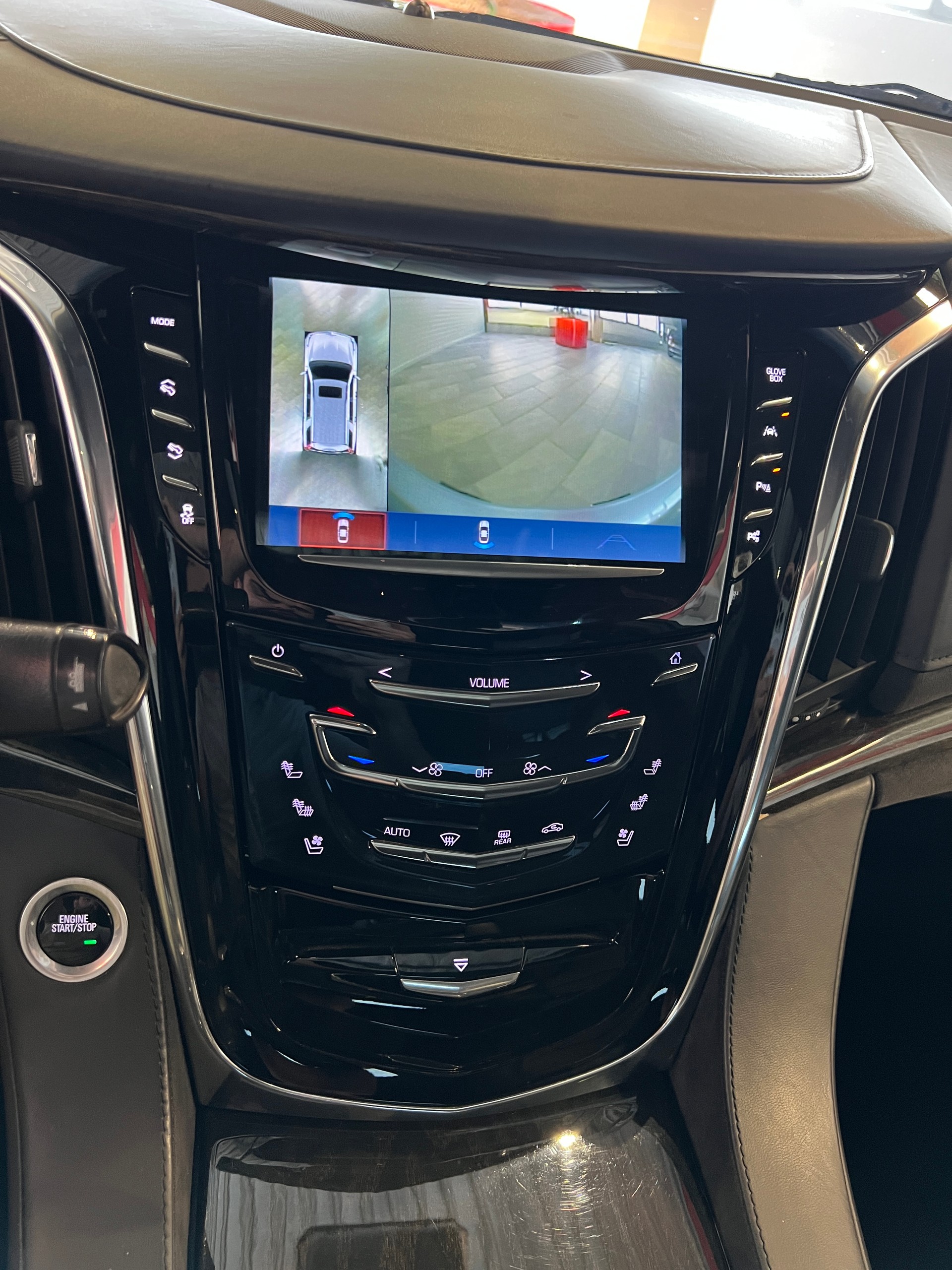 CADILLAC Escalade 6.2 ESV Platinum Automatic-image-24
