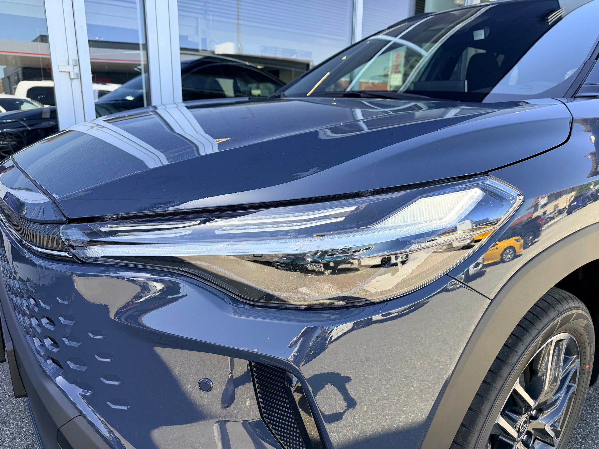 TOYOTA Corolla Cross 2.0 Trend e-CVT AWD-image-6