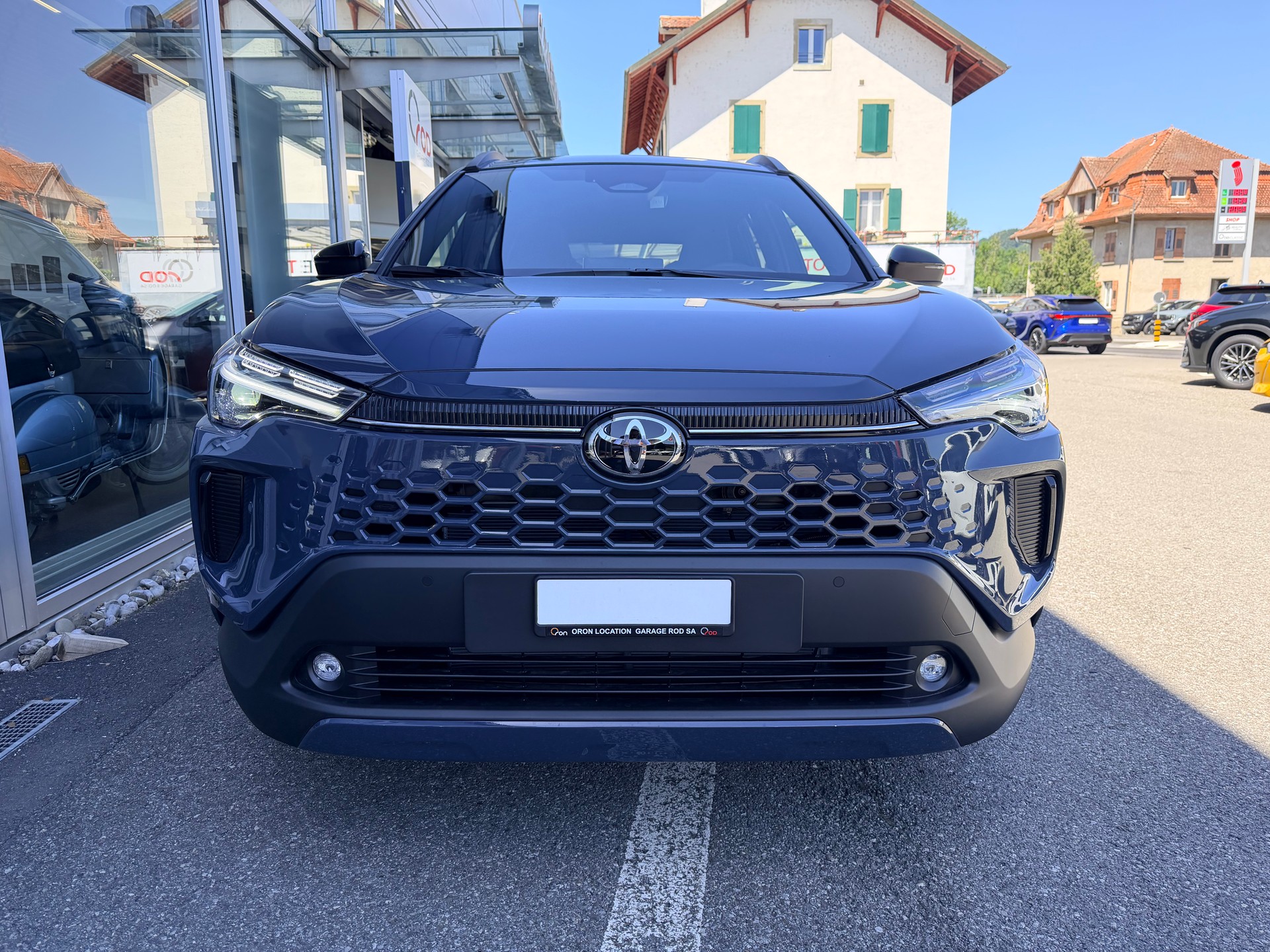 TOYOTA Corolla Cross 2.0 Trend e-CVT AWD-image-1