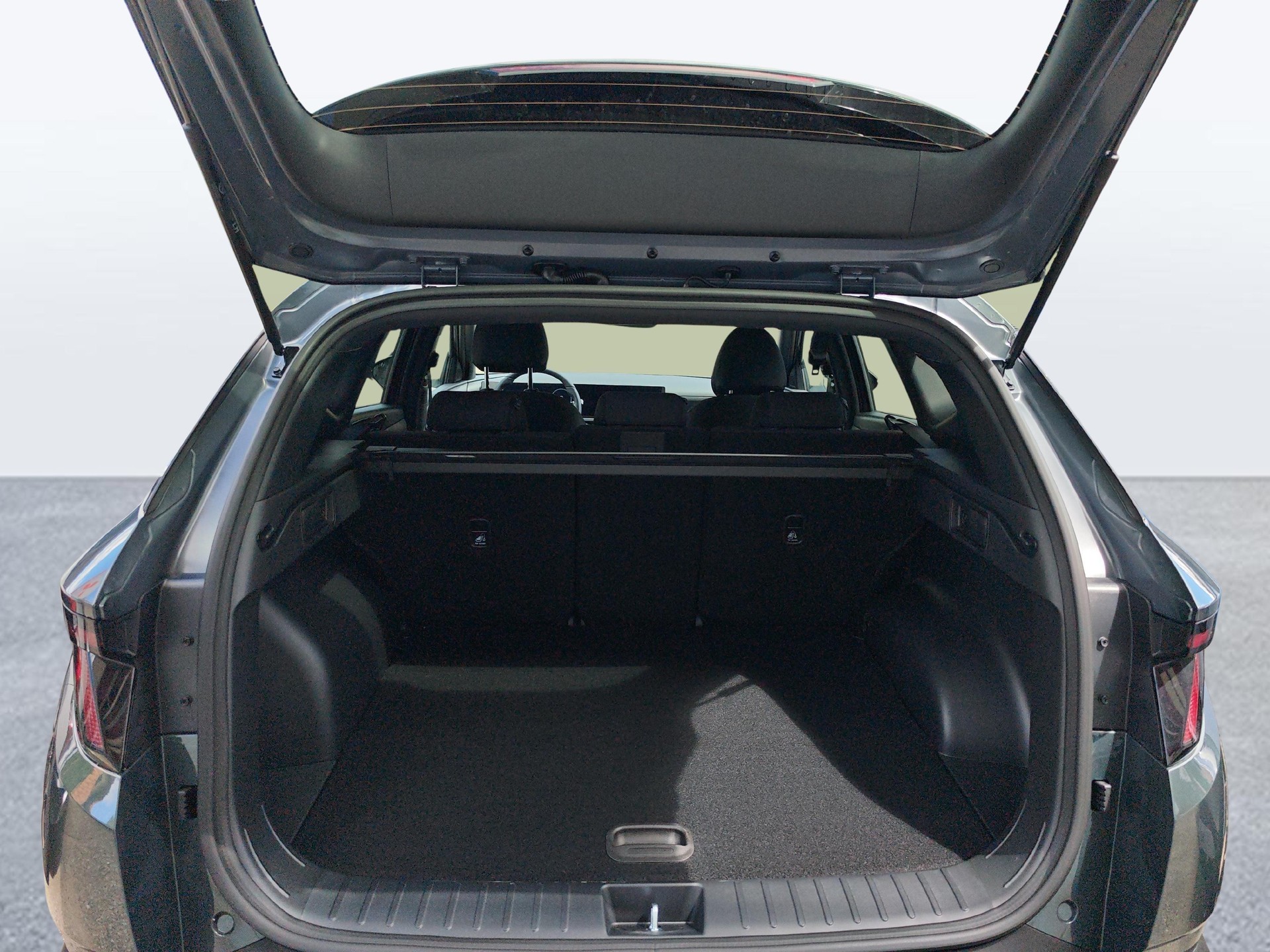 HYUNDAI Tucson 1.6 T-GDi HEV Origo Blackline 4WD-image-8