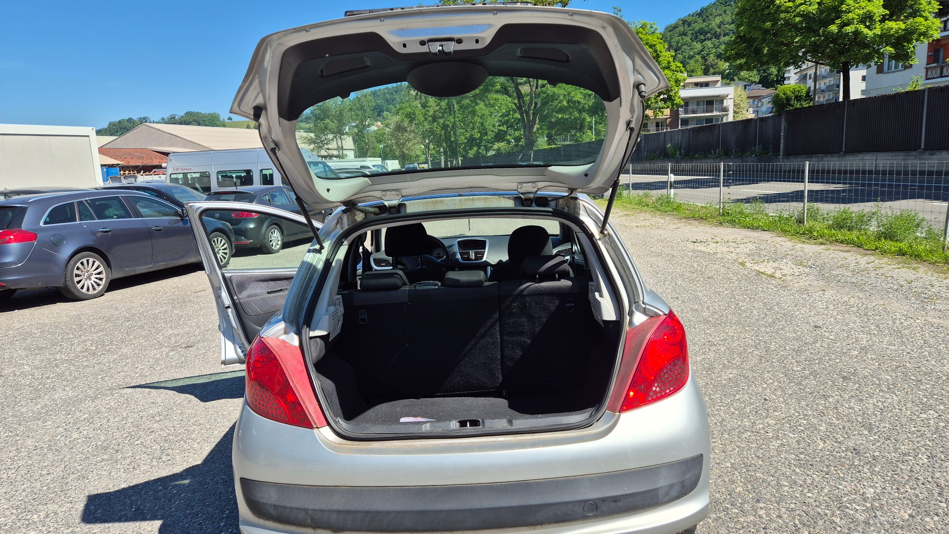 PEUGEOT 207 1.6 16V Black&Silver-image-10