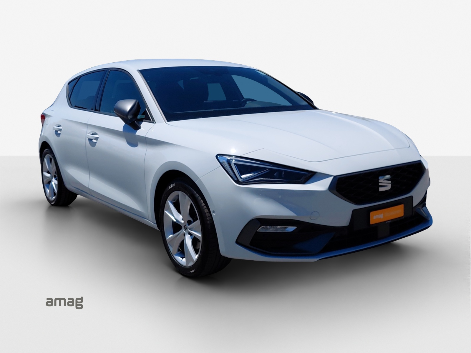 SEAT Leon 1.5 eTSI mHEV DSG FR-image-5