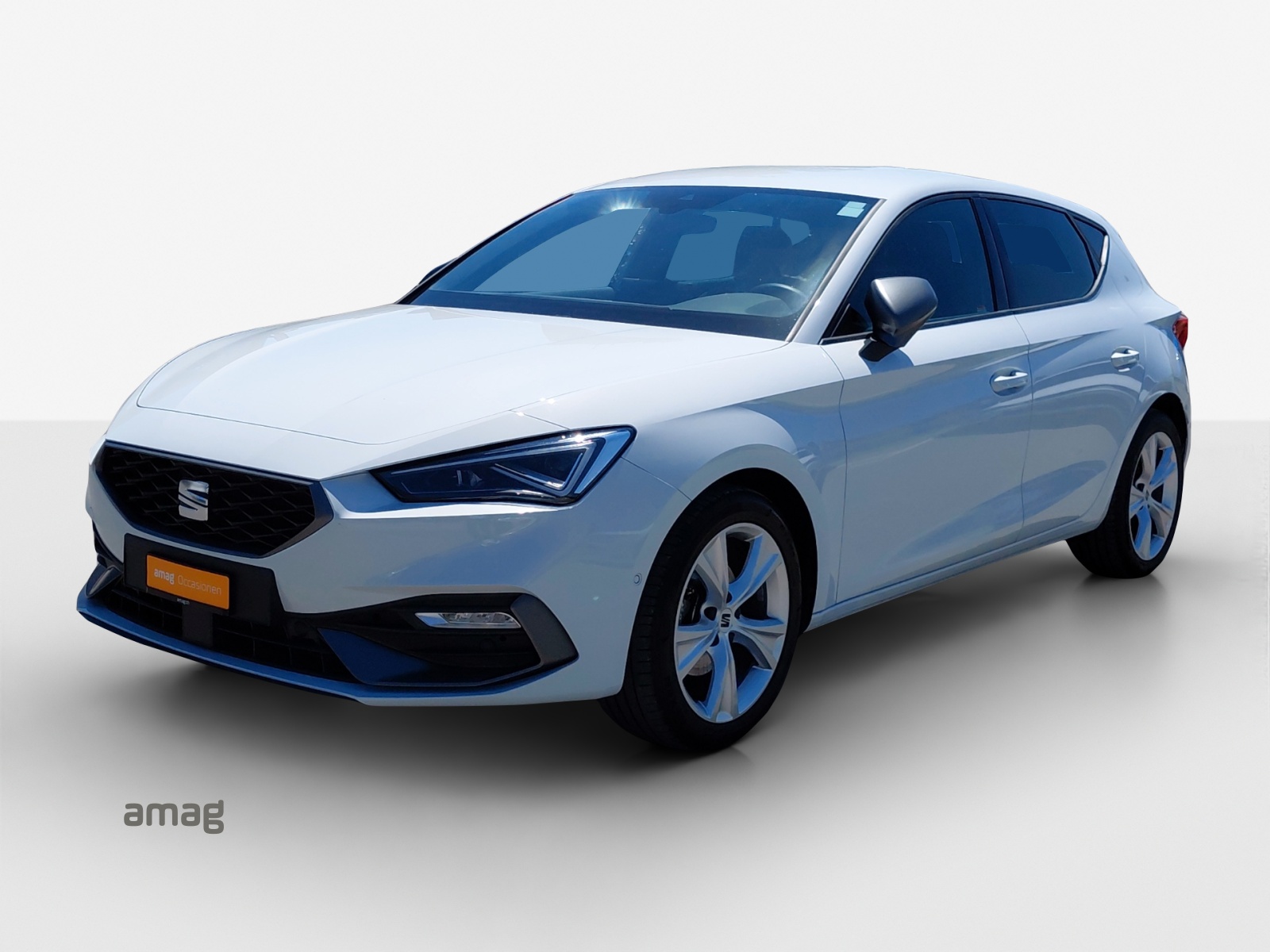 SEAT Leon 1.5 eTSI mHEV DSG FR-image-0