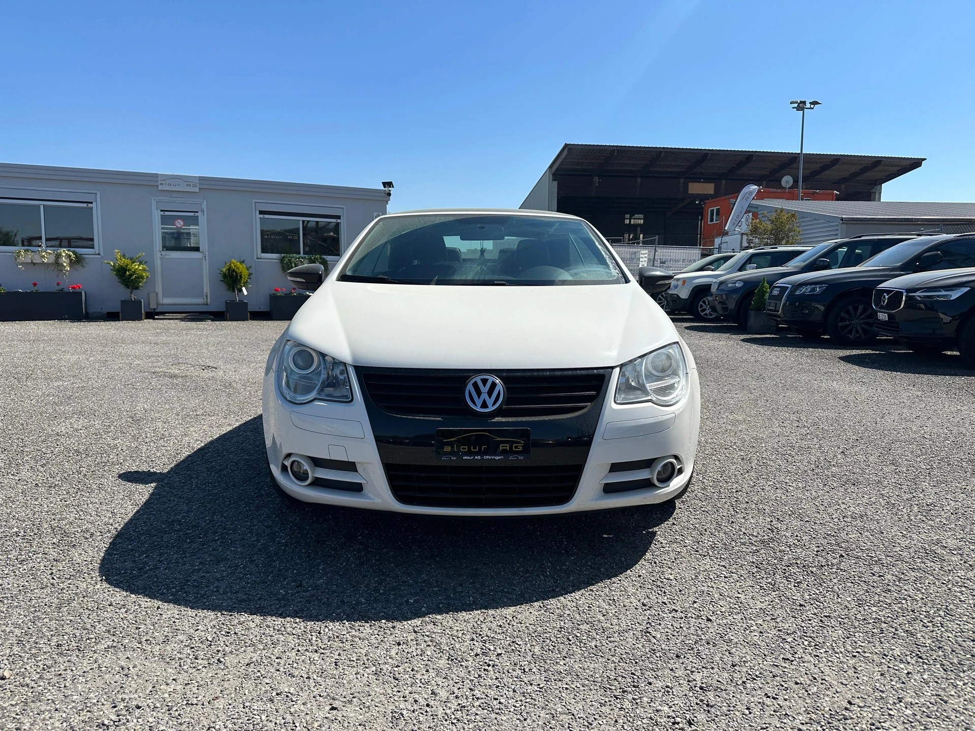 Car photo