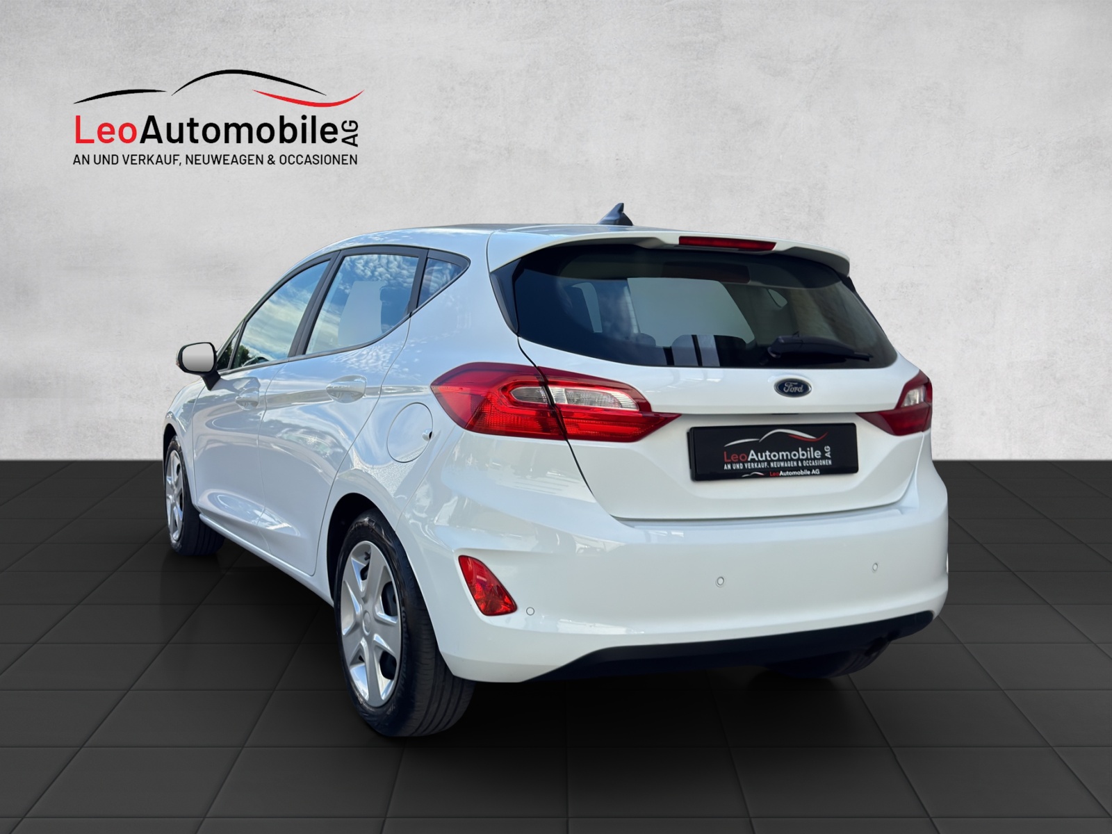 FORD Fiesta 1.0 SCTi Cool & Connect Automat-image-3