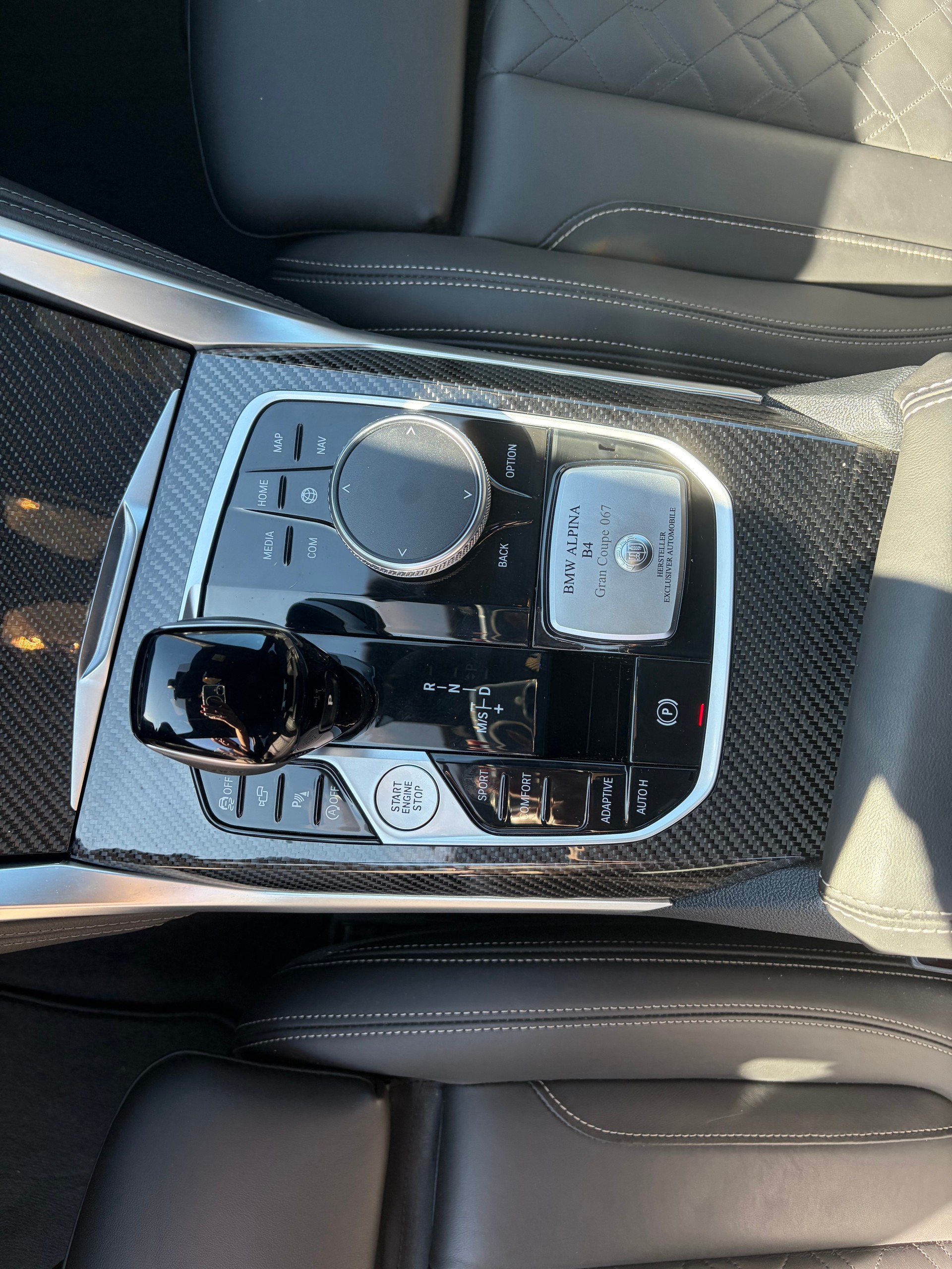 BMW-ALPINA Alpina B4 Gran Coupé 3.0xDrive Panorama Harman&Kardon 360 Kamera-image-4