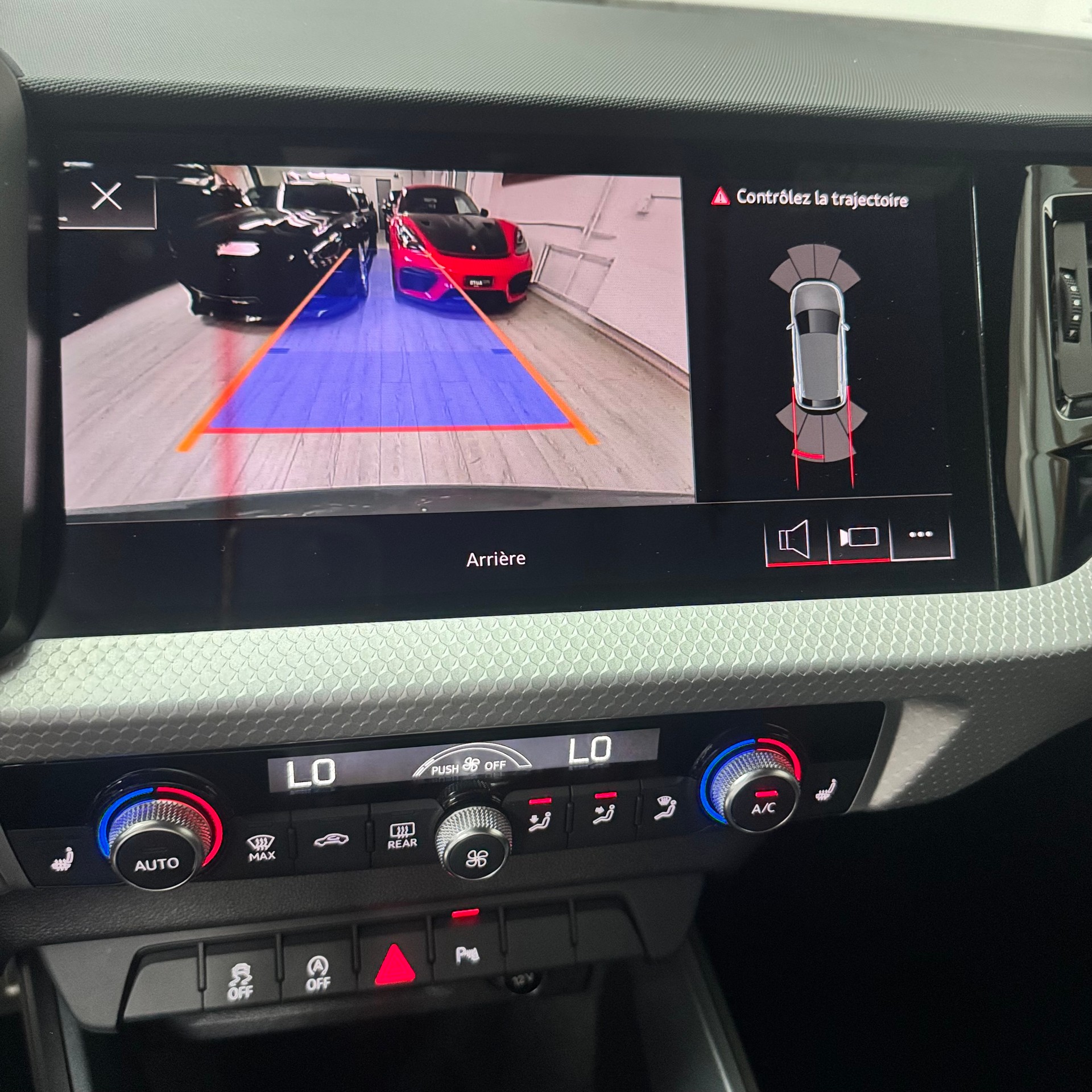AUDI A1 Sportback 30 TFSI S Line Attraction S-tronic-image-15