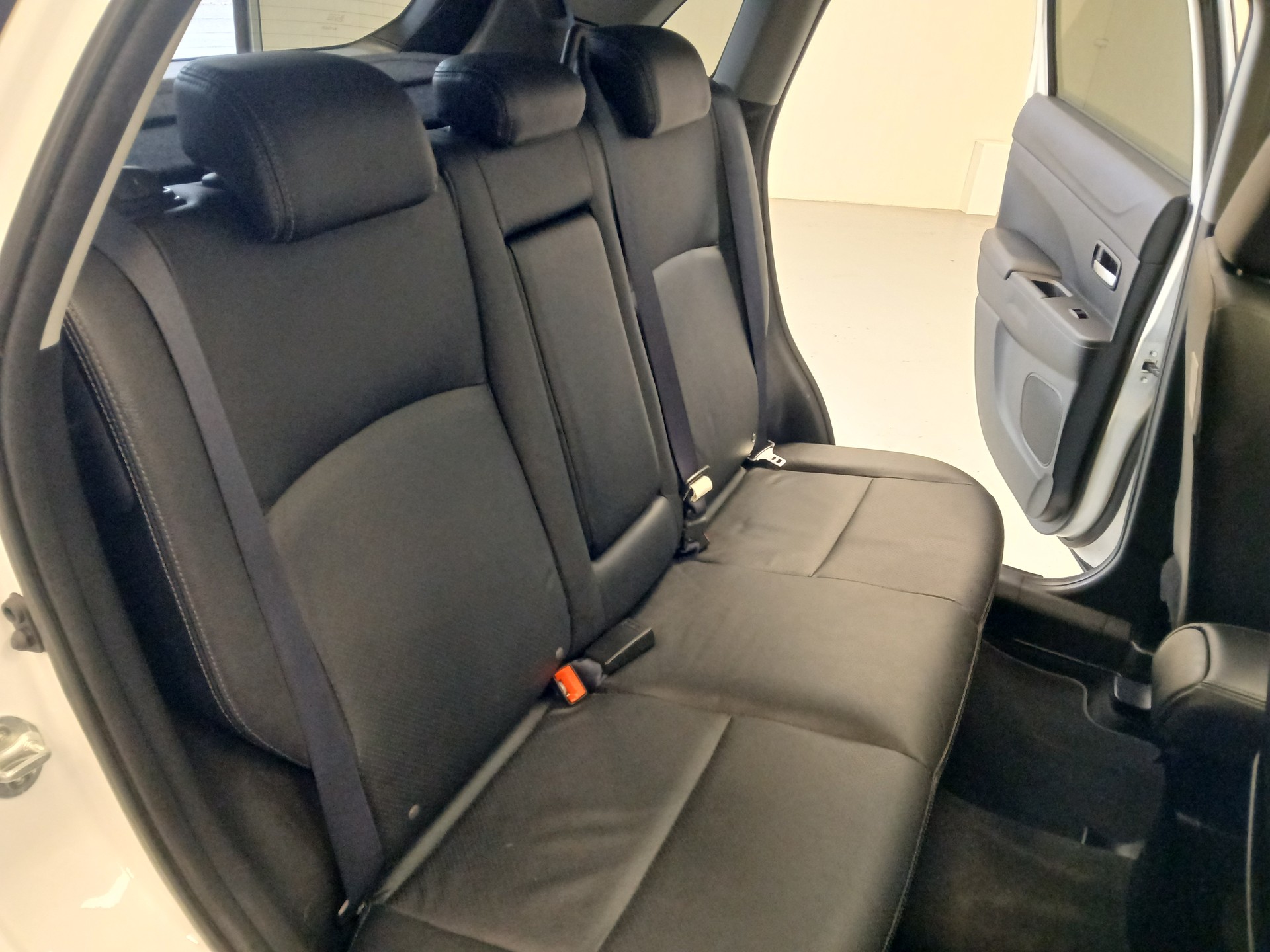 MITSUBISHI ASX 2.2 DID Navigator 4WD Automatic-image-12