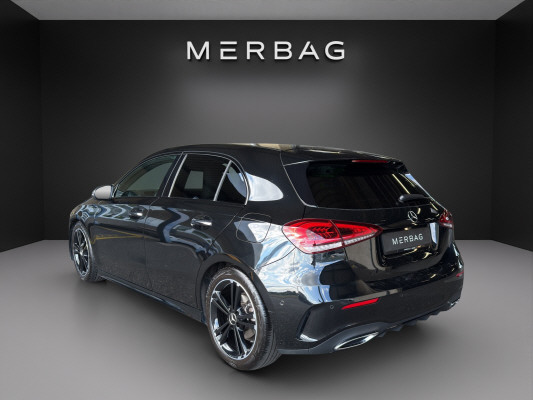 MERCEDES-BENZ A 180 Night Star AMG Line-image-2