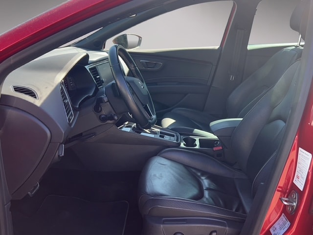 SEAT Leon 2.0 TSI Cupra 300 DSG-image-10