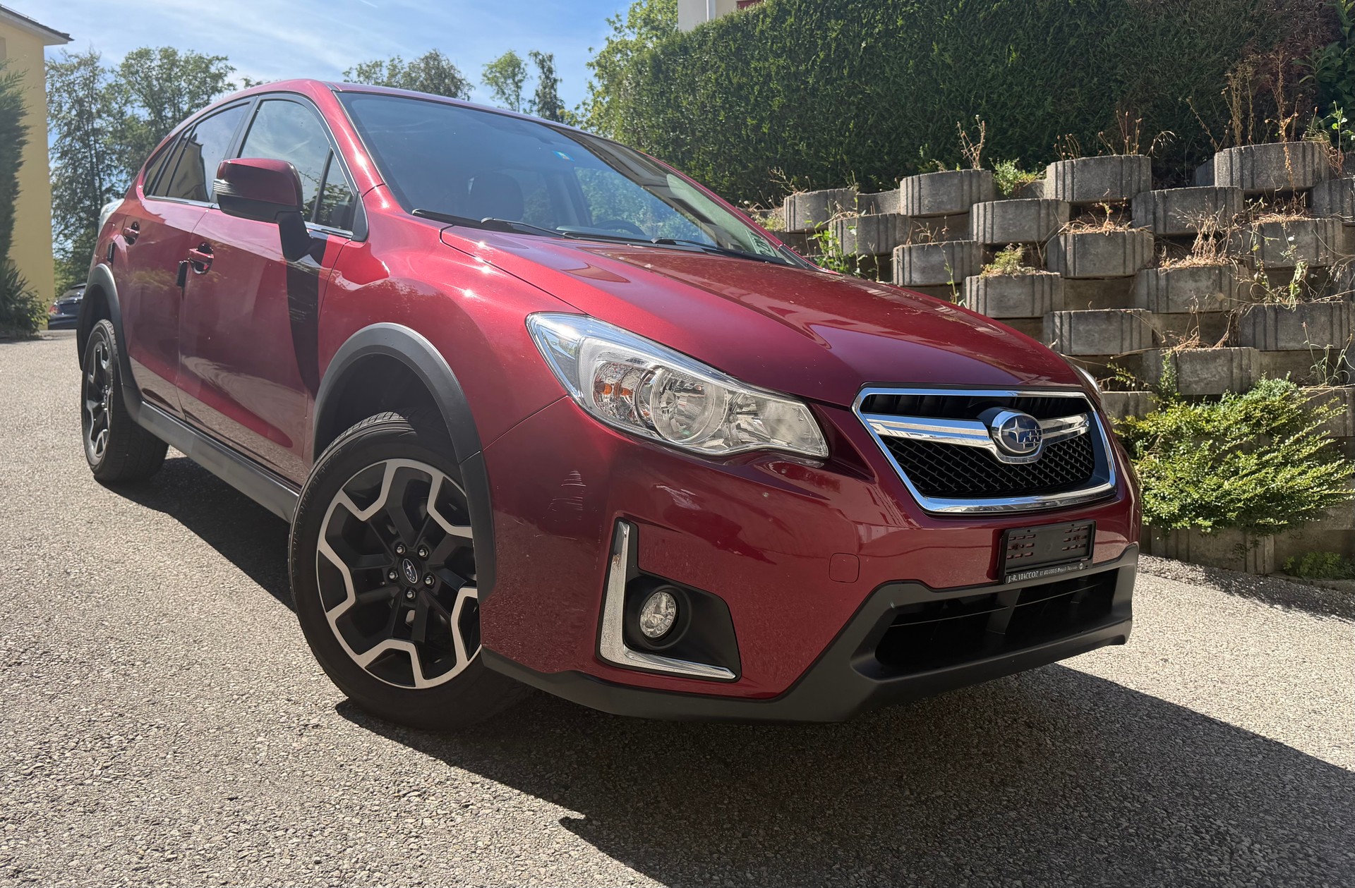 SUBARU XV 2.0 Swiss Two AWD CVT-image-1