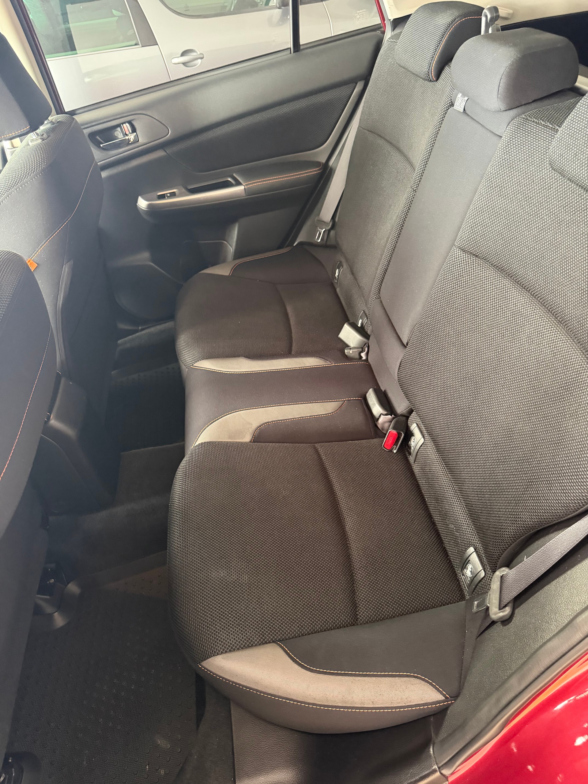 SUBARU XV 2.0 Swiss Two AWD CVT-image-8