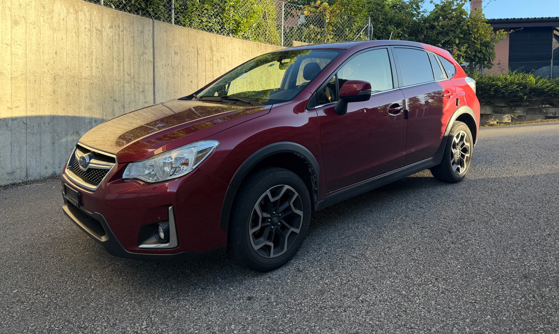 SUBARU XV 2.0 Swiss Two AWD CVT-image-1
