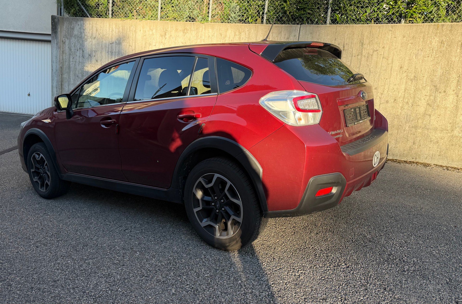 SUBARU XV 2.0 Swiss Two AWD CVT-image-3