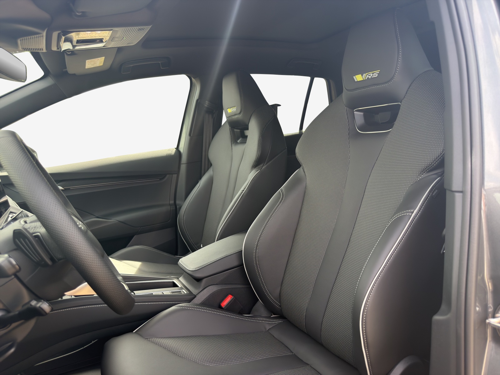 SKODA Enyaq RS 85x 4x4-image-7