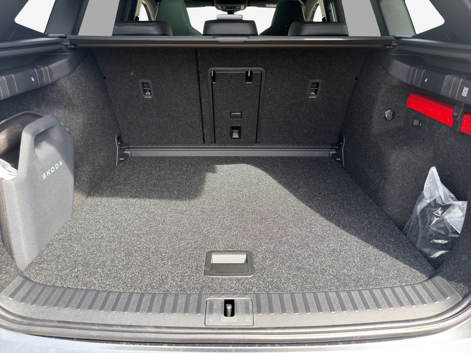 SKODA Enyaq RS 85x 4x4-image-12