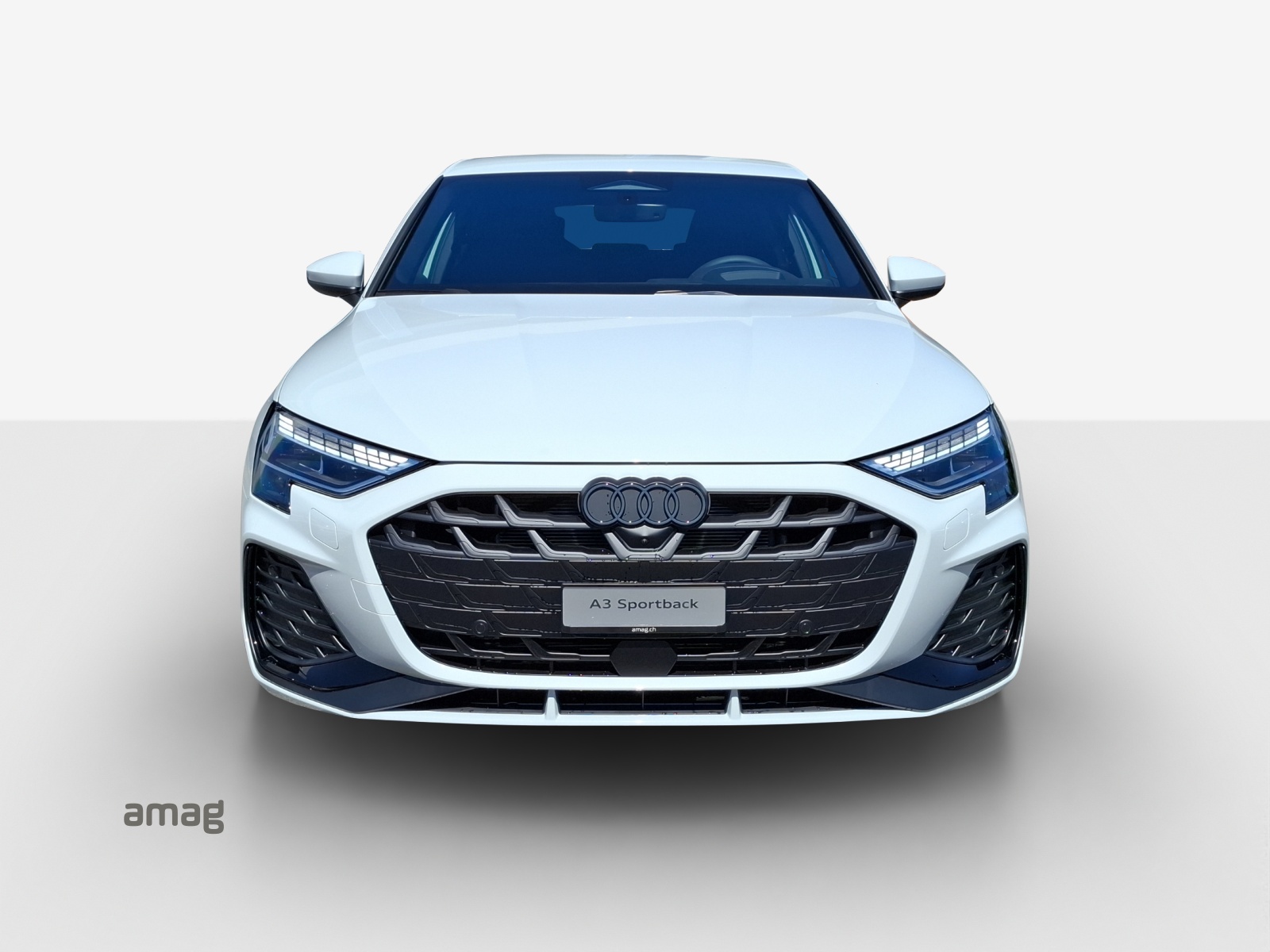 AUDI A3 Sportback TFSI 150 kW quattro S line S tronic-image-6