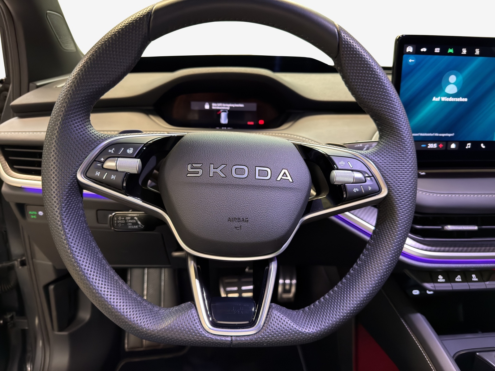 SKODA Enyaq 85x Sportline 4x4-image-9
