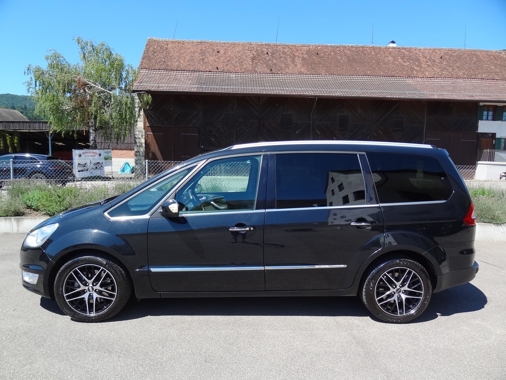FORD Galaxy 2.0 SCTi Titanium PowerShift-image-1