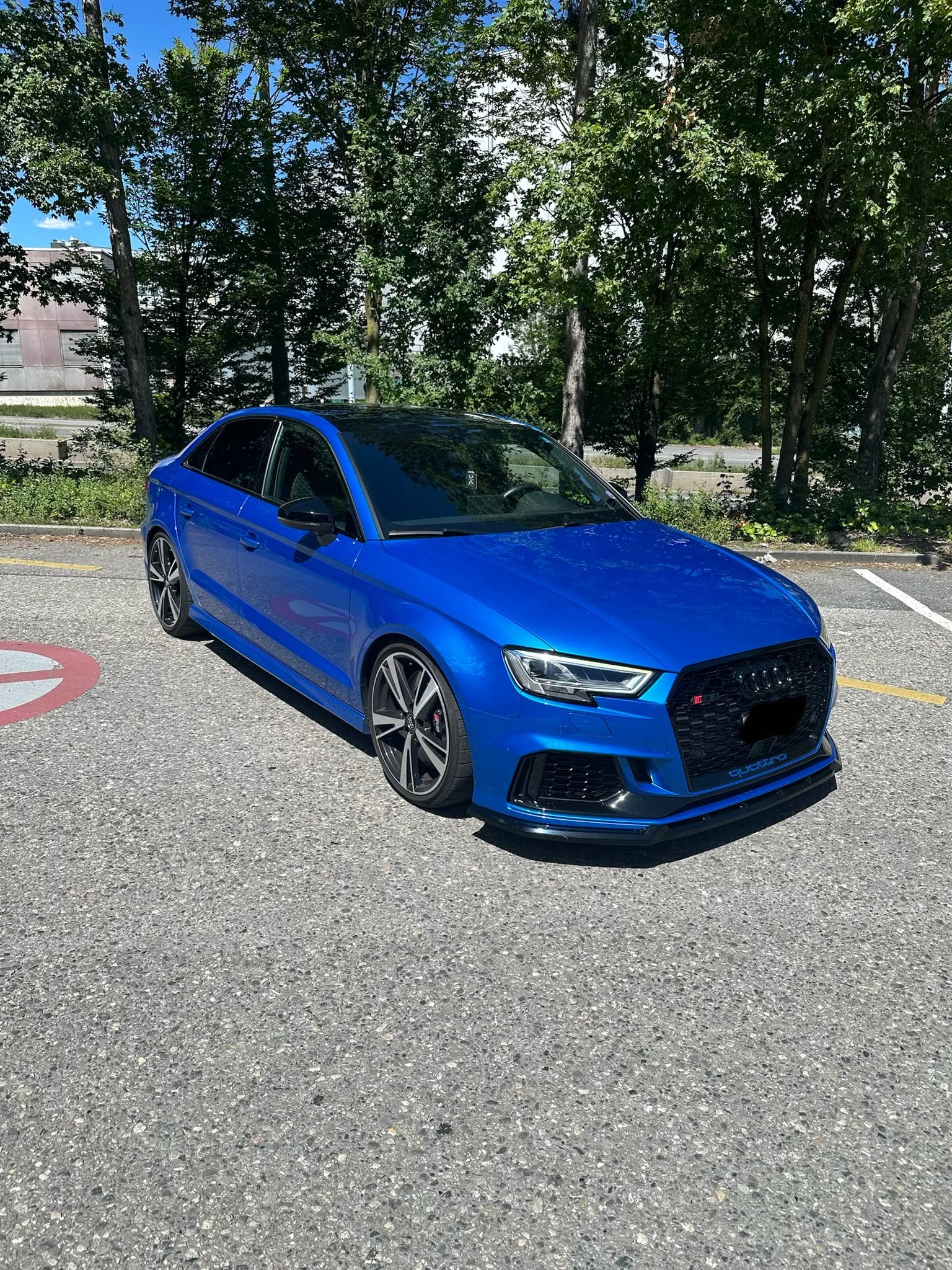 AUDI RS3 Limousine 2.5 TSI quattro S-tronic-image-3