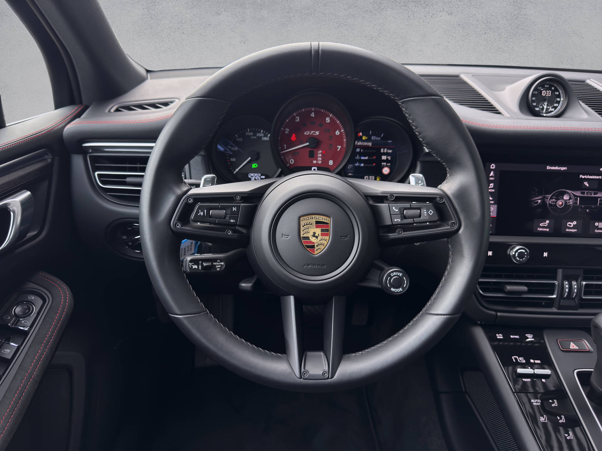 PORSCHE Macan GTS-image-6