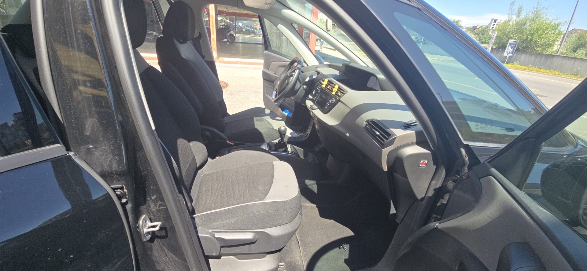 CITROEN C4 Picasso 1.6i 16V THP Exclusive-image-12
