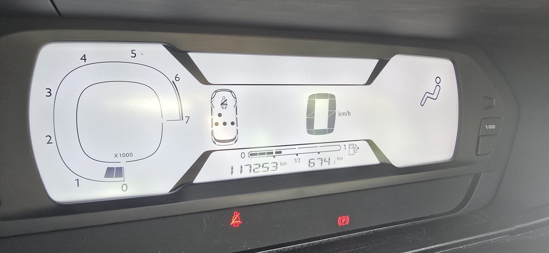 CITROEN C4 Picasso 1.6i 16V THP Exclusive-image-14