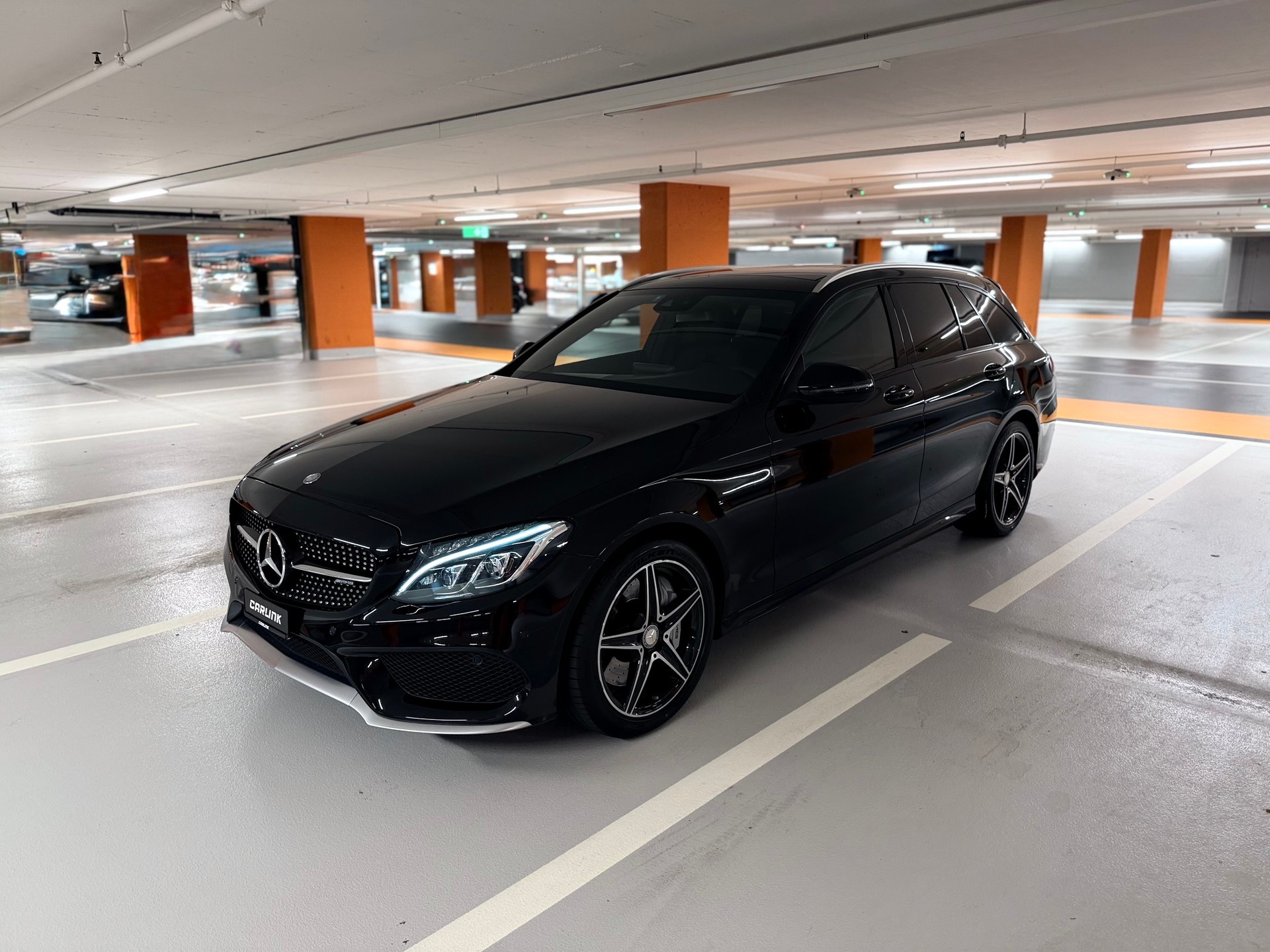 MERCEDES-BENZ C 43 AMG 4Matic 9G-Tronic-image-8