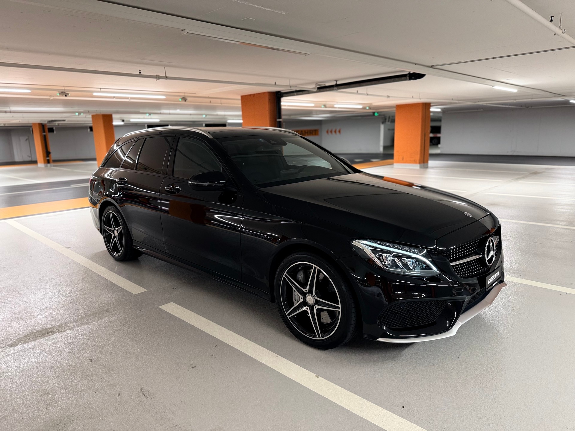 MERCEDES-BENZ C 43 AMG 4Matic 9G-Tronic-image-2