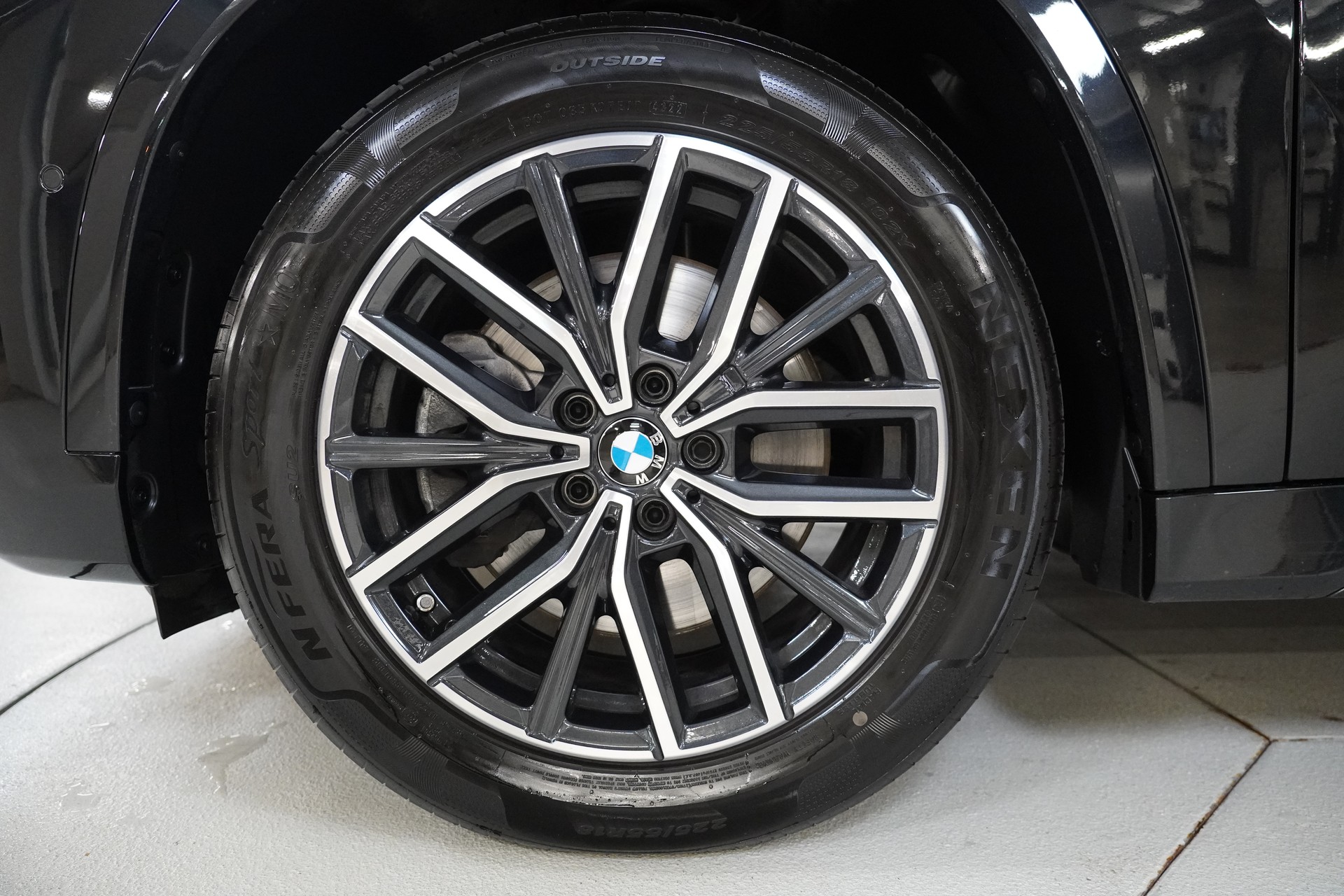 BMW X1 xDrive 23d 48V M Sport-image-9